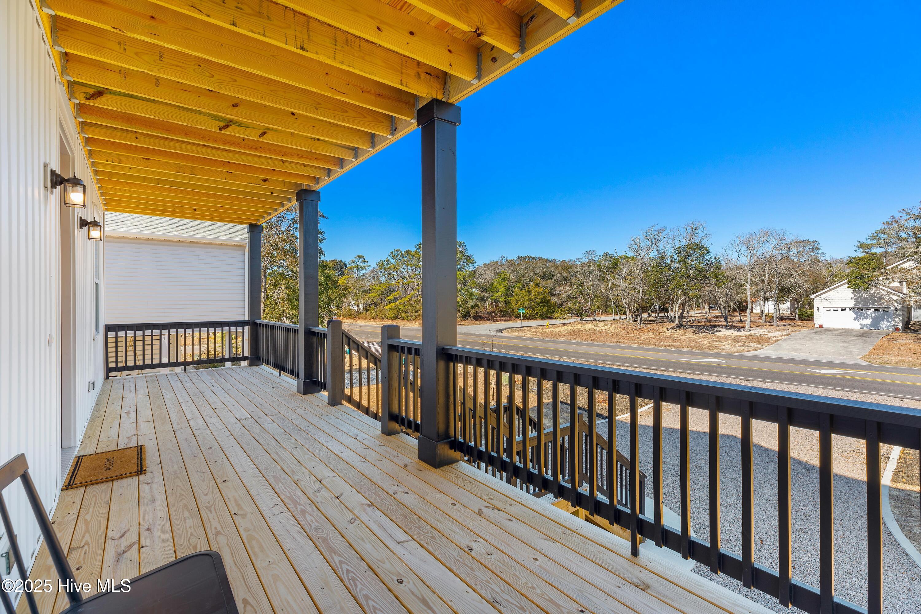 403 EAST OAK ISLAND DRIVE-6-min