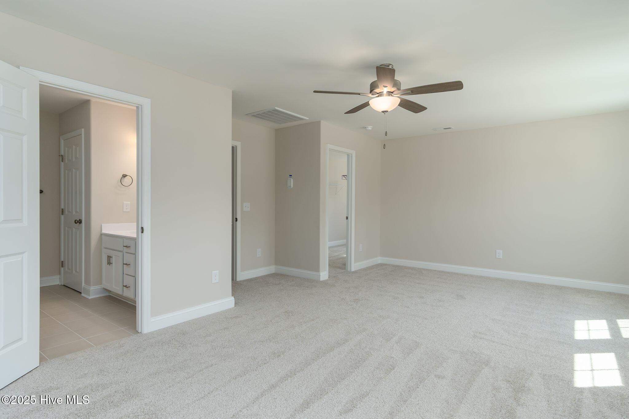 100496032 | Photo 28