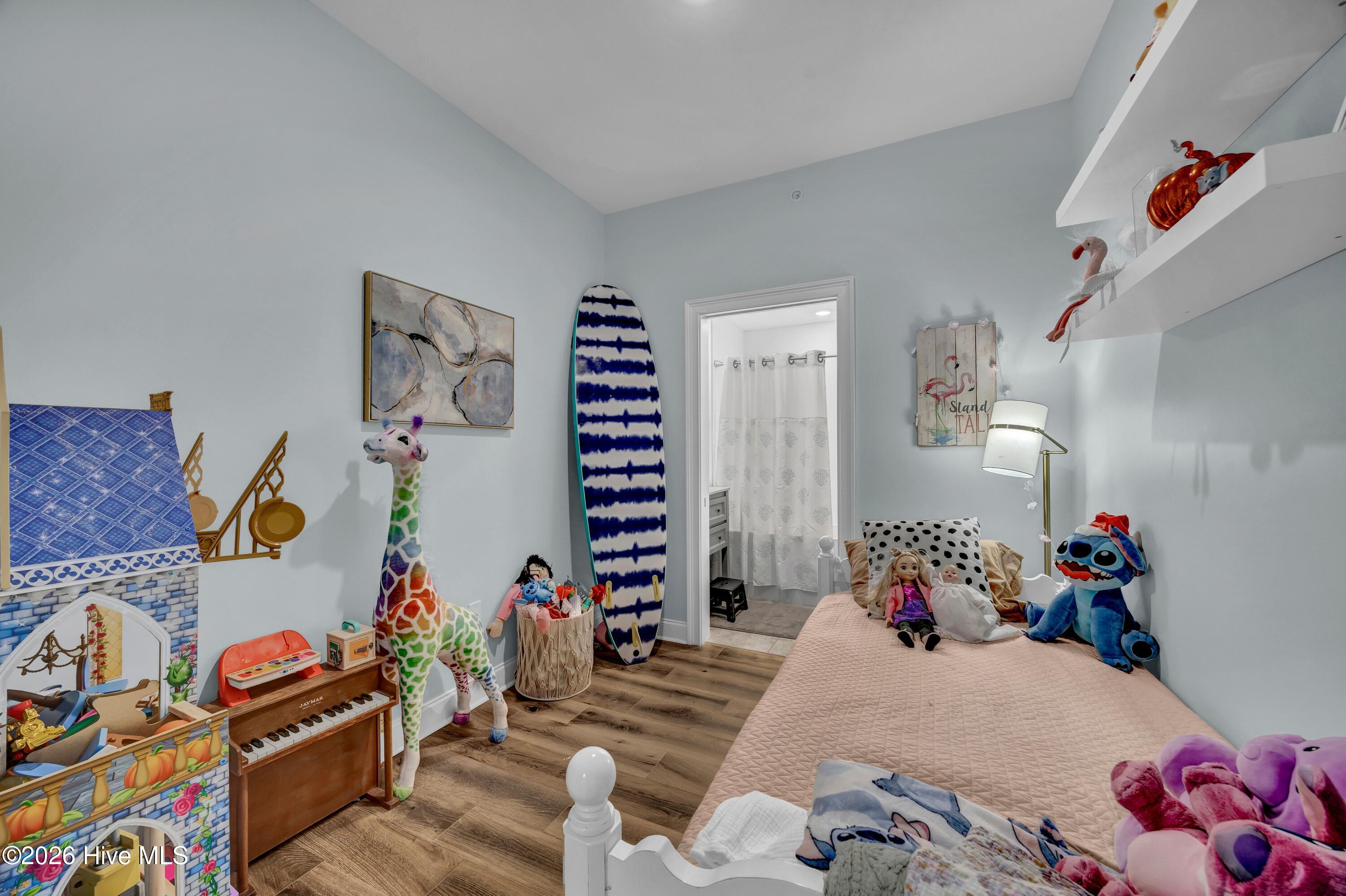 100551474 | Photo 50