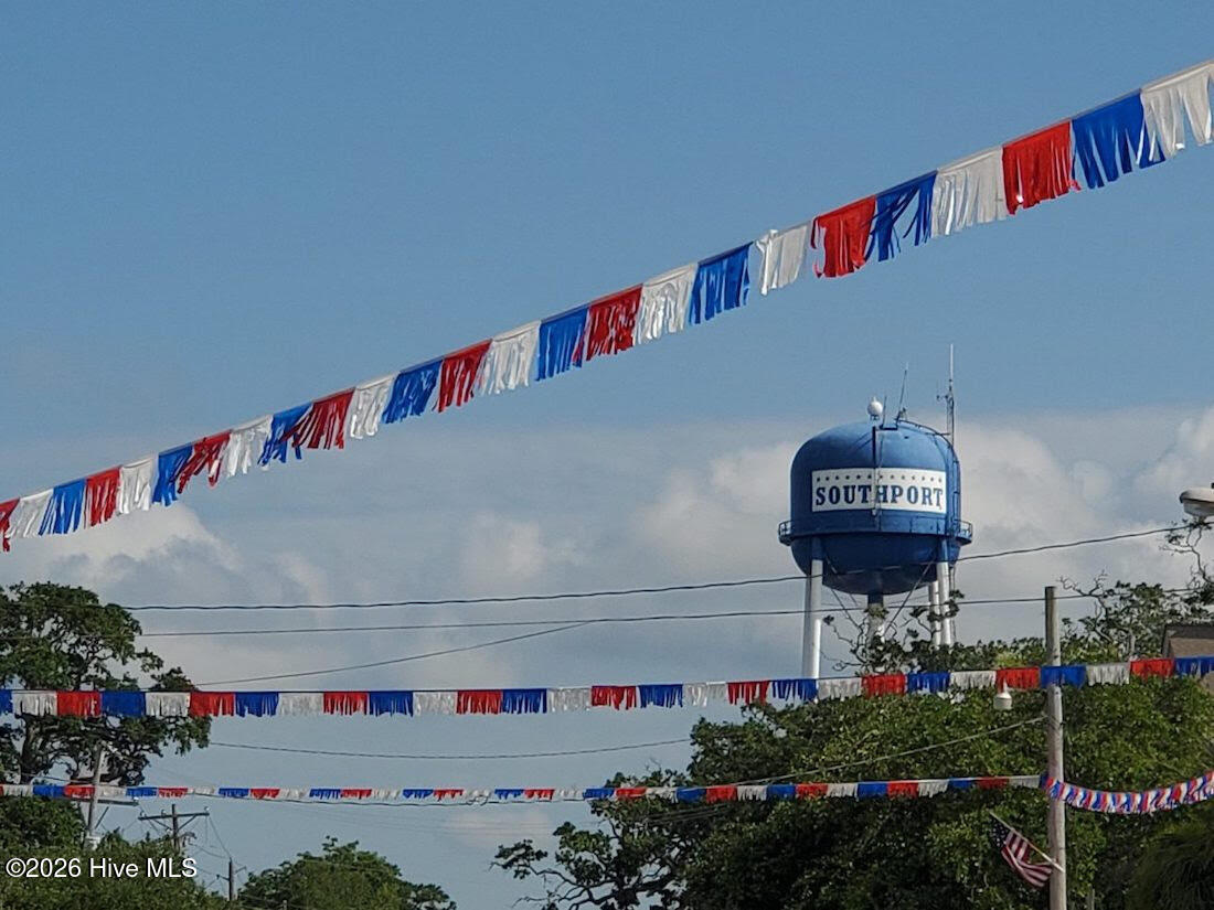 100570502 | Photo 71