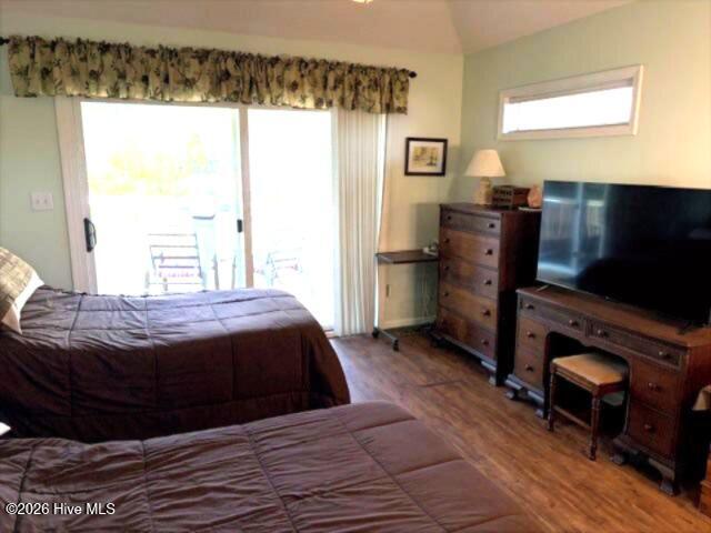 100548577 | Photo 13