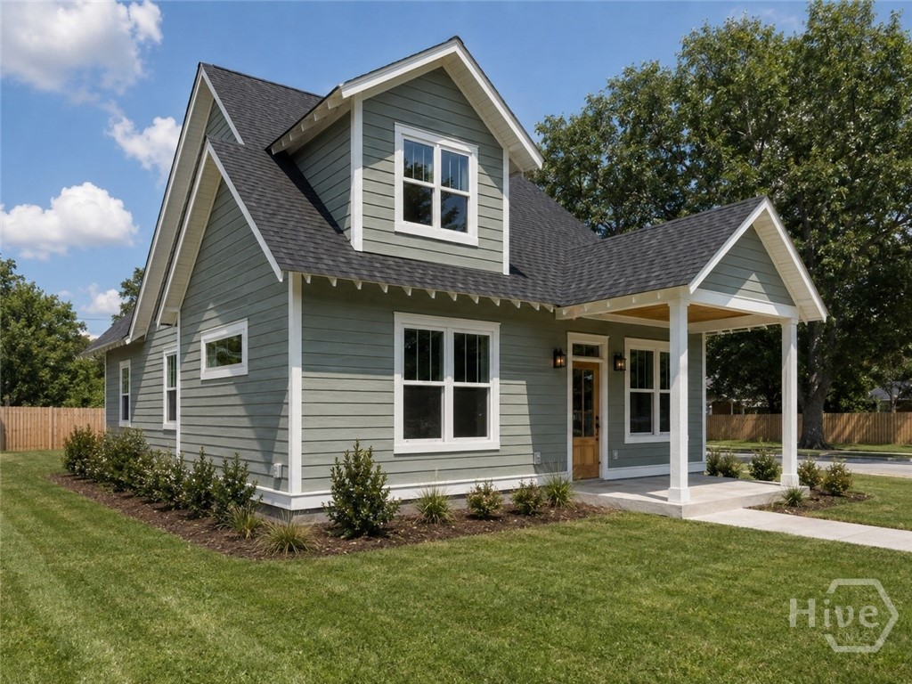 2nd image of 204 Bruce St, Savannah, GA 31406 | MLS# SA363378