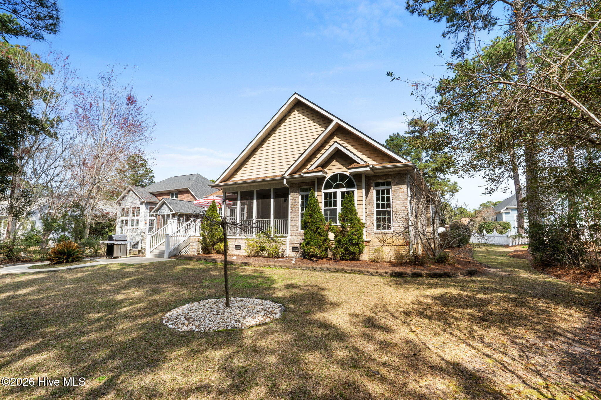 100565565 | Photo 35