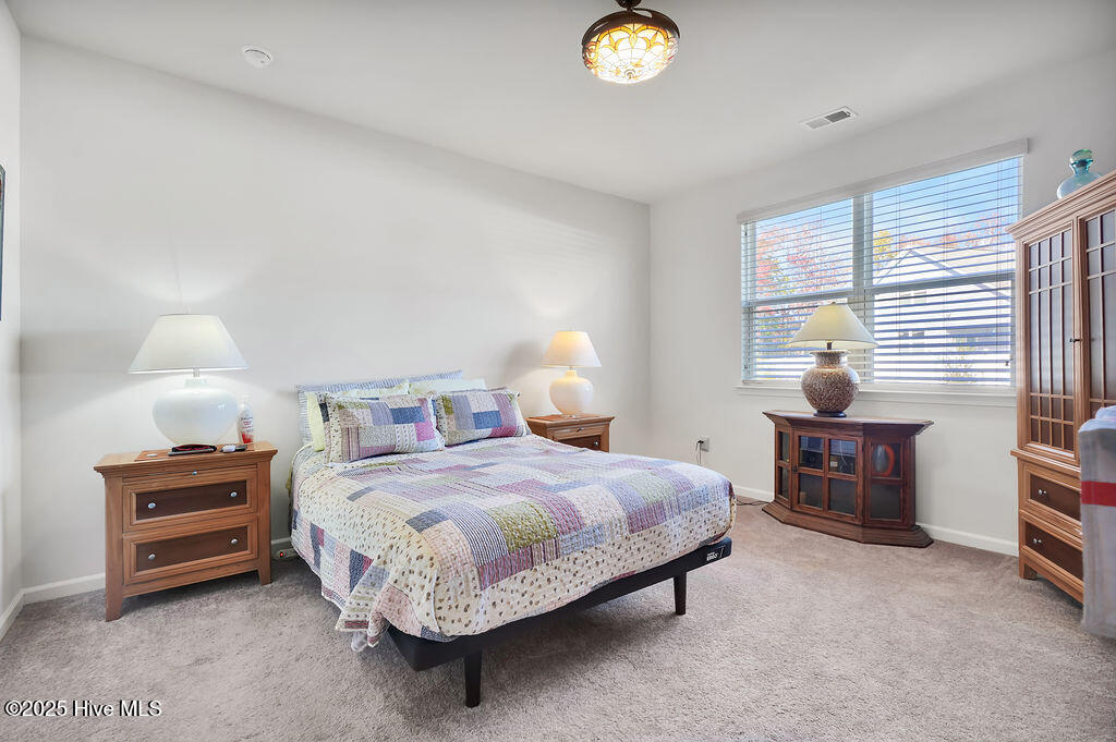 100540267 | Photo 10