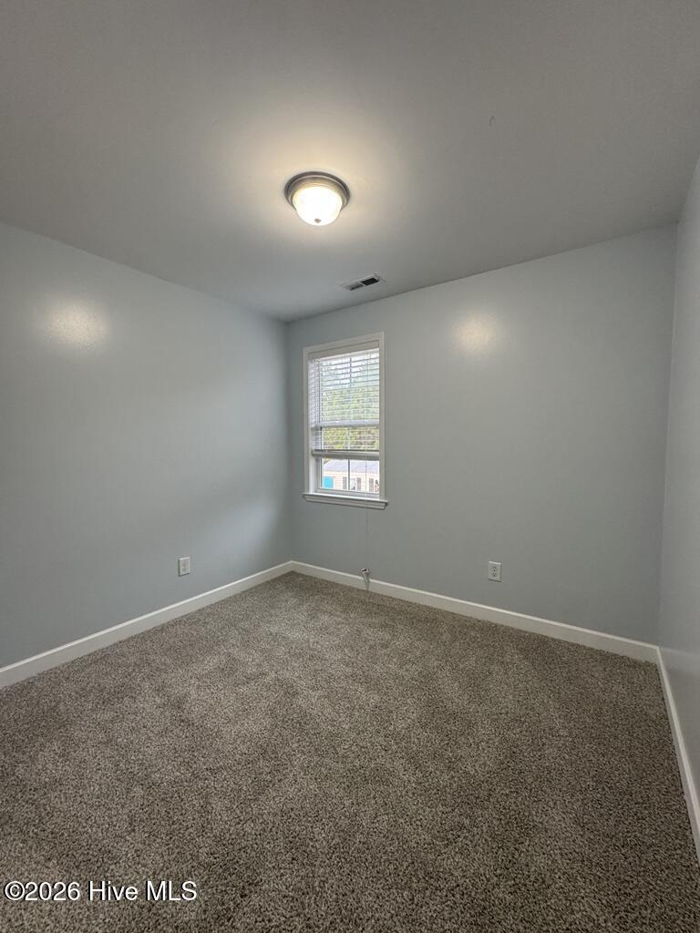 100549497 | Photo 12