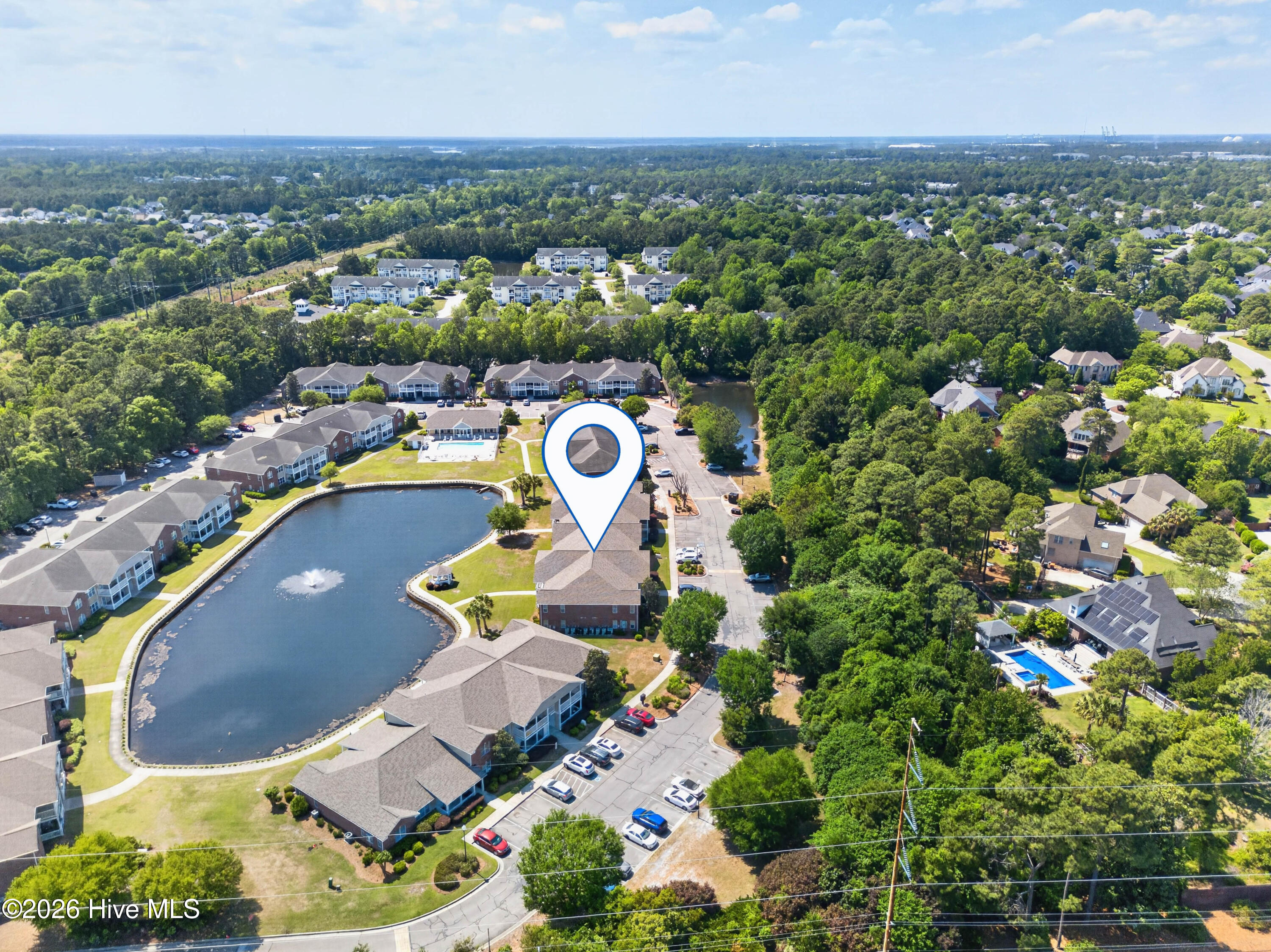 100569095 | Photo 27