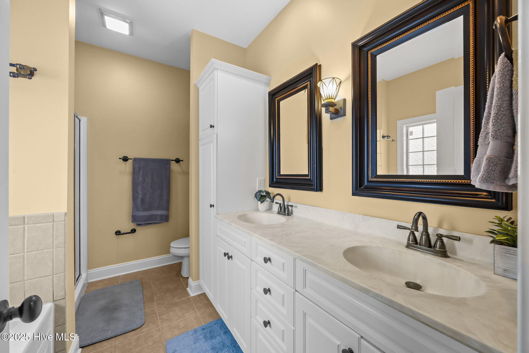 100539810 | Photo 24