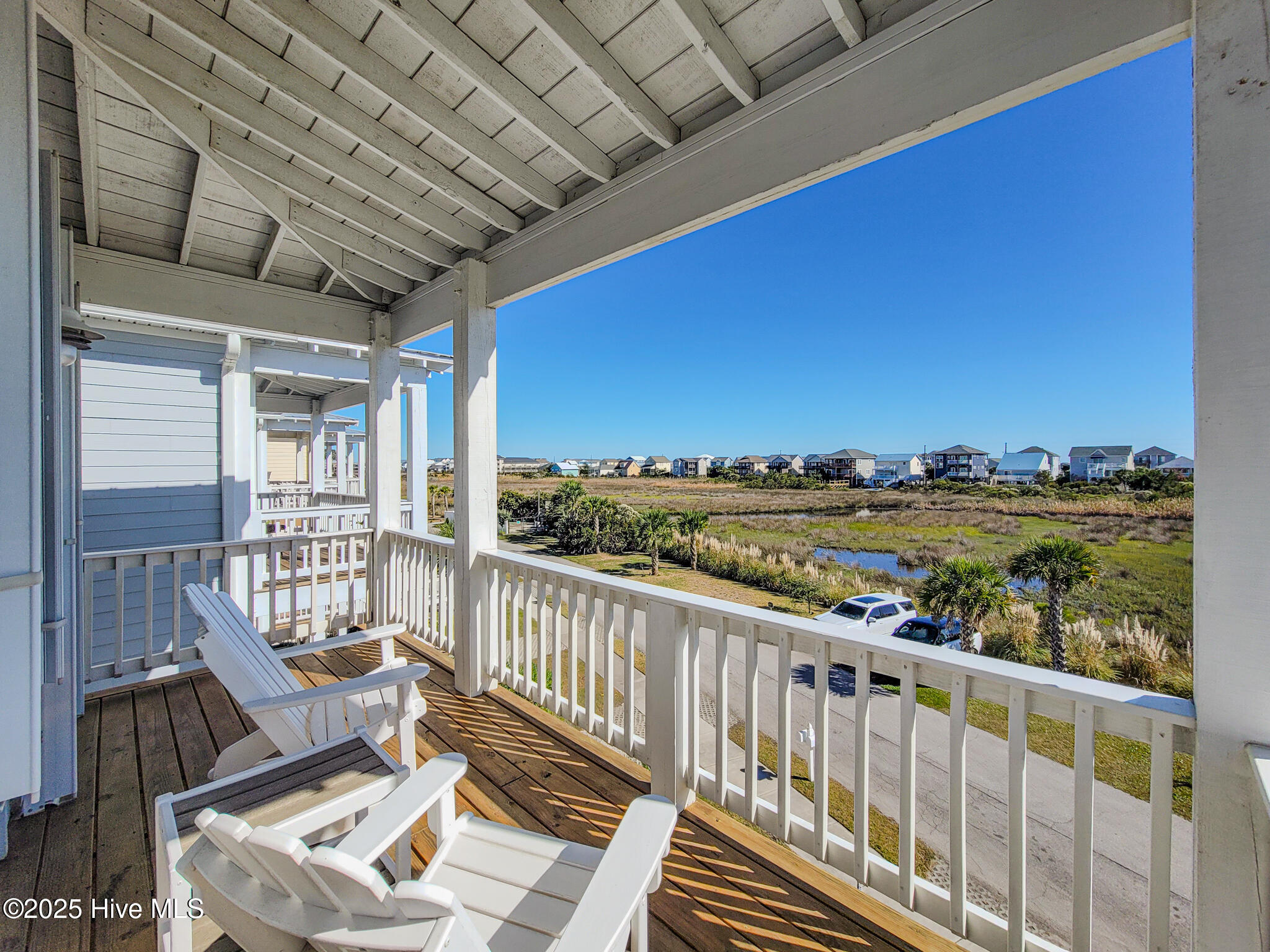 100540688 | Photo 37