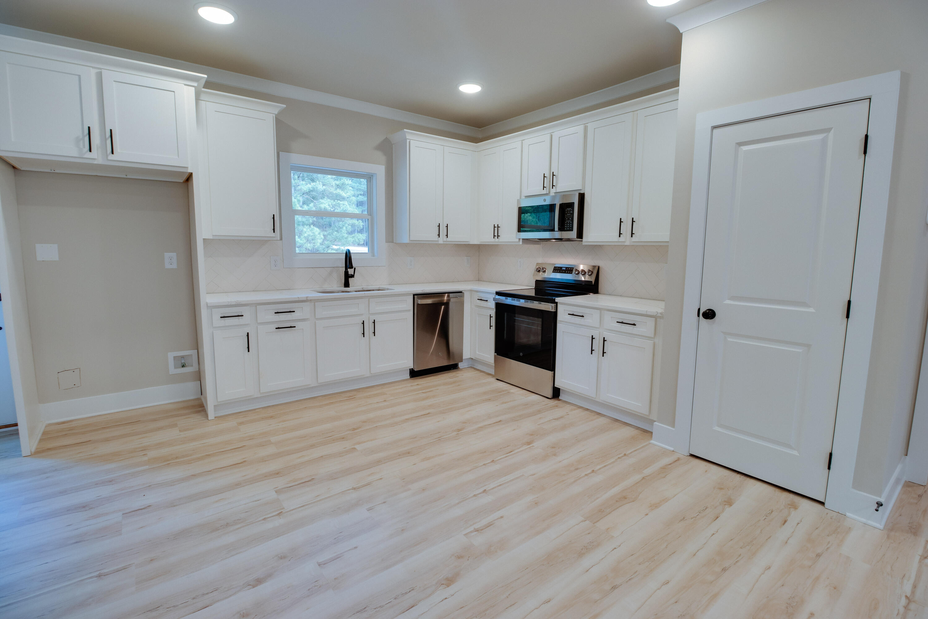 1198 Sunset Cove, Tignall, GA, 30668