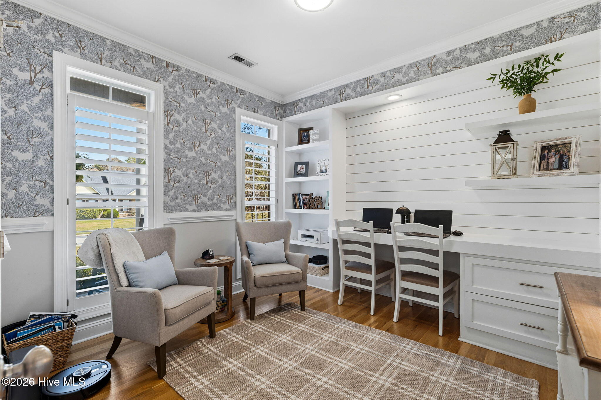 100561515 | Photo 52