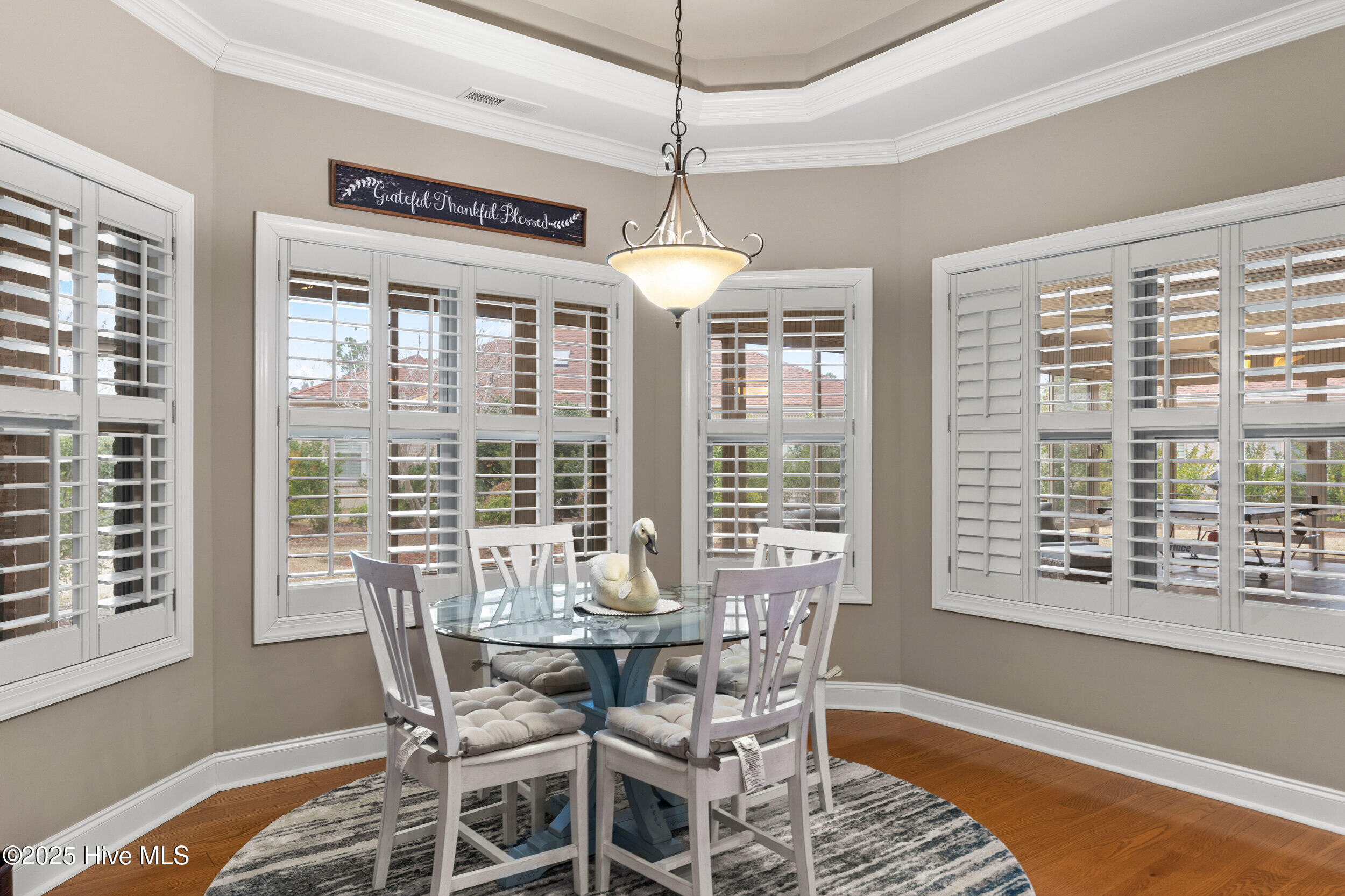 100543015 | Photo 12