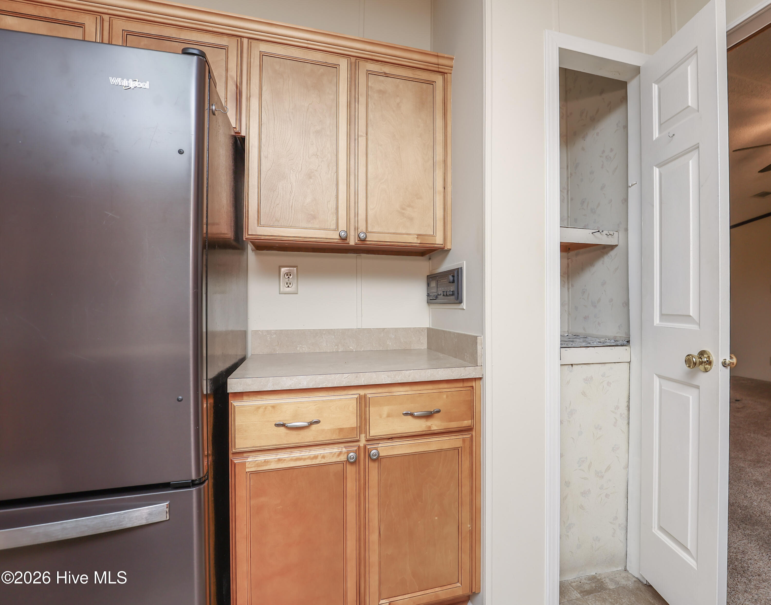 100548874 | Photo 24