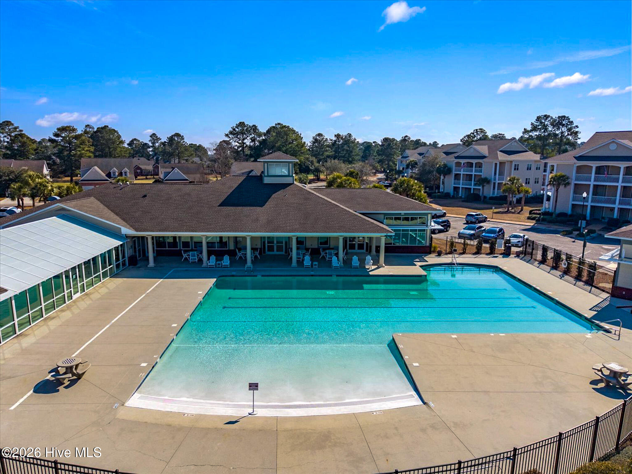 100554989 | Photo 55