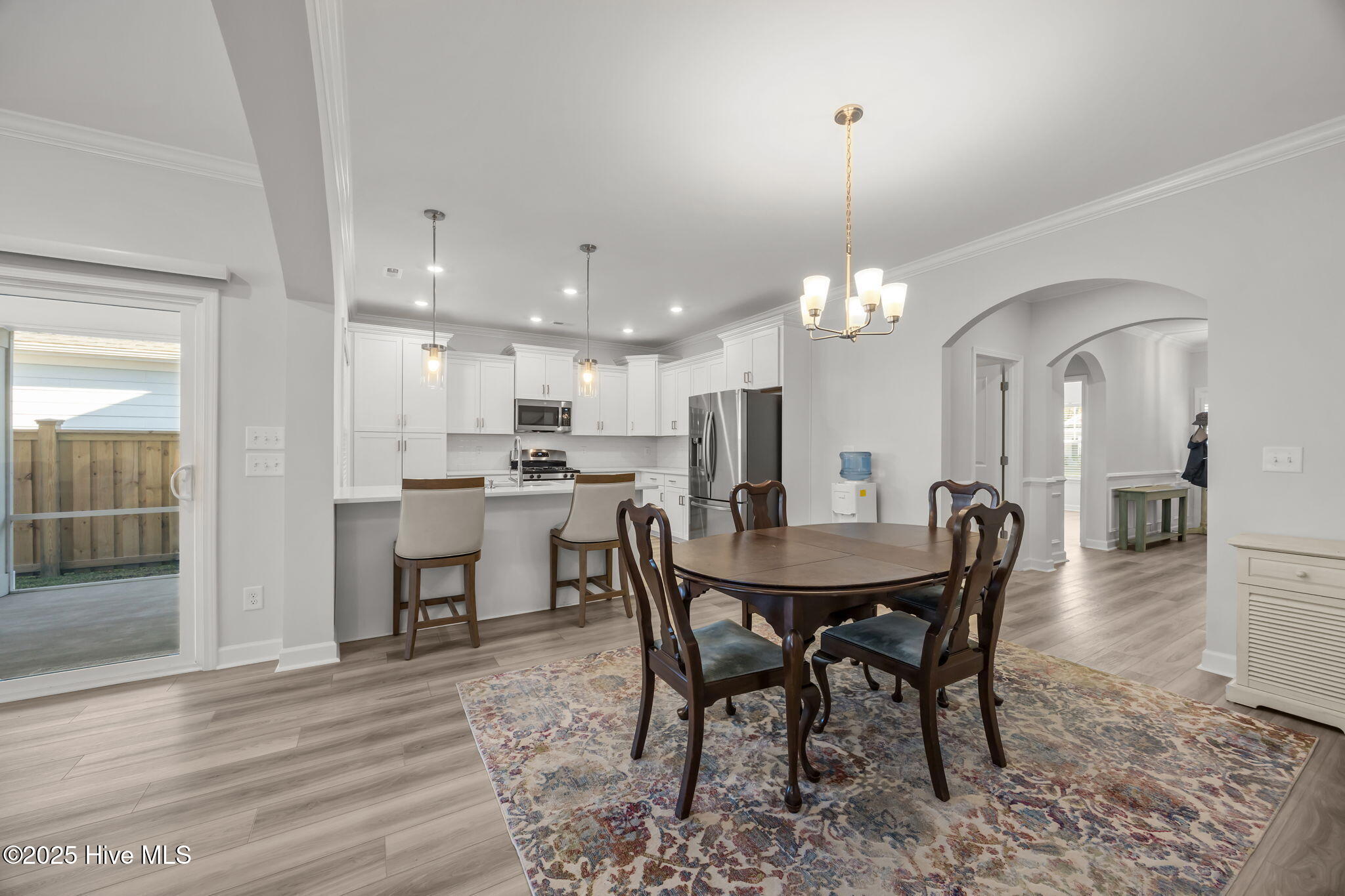 100542295 | Photo 21