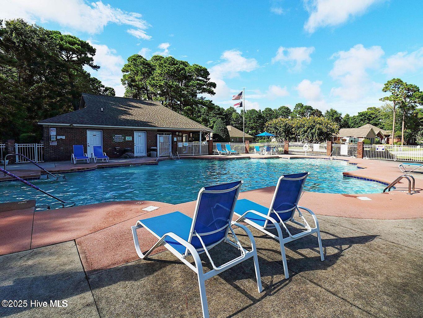 100540480 | Photo 47