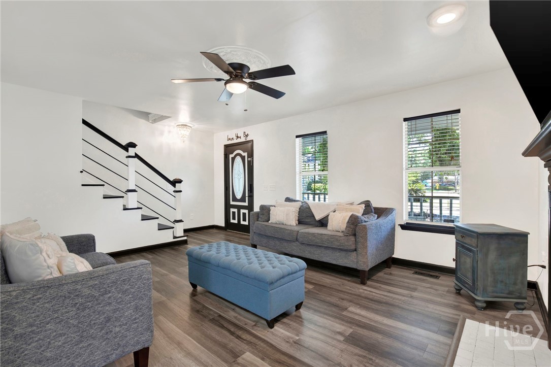 502 Pointe South Drive
