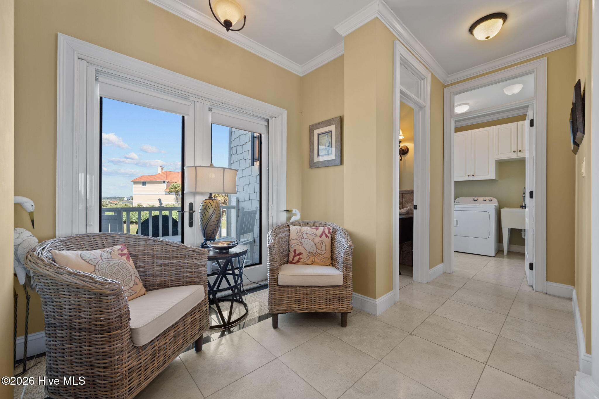 100568549 | Photo 22