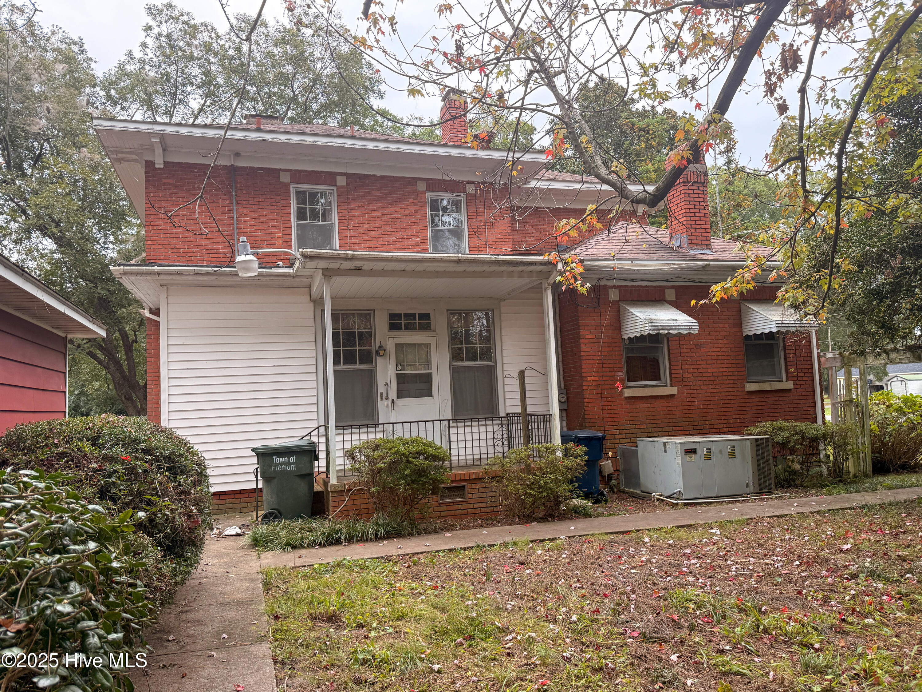 Homes for sale in Fremont, NC | 103 S Pender St, Fremont, NC 27830 | MLS# 100531201