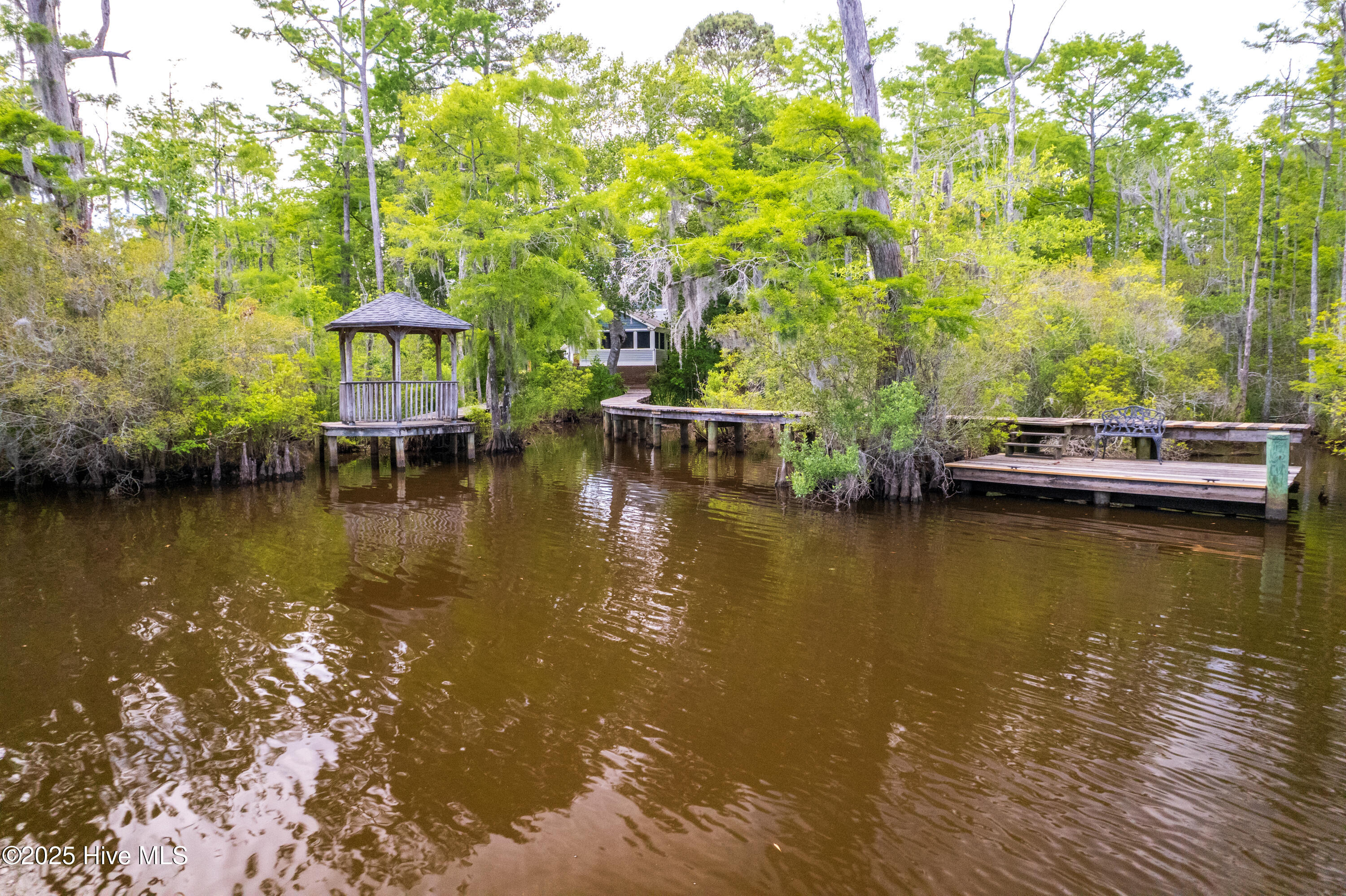 207 Megan Loop S, Hertford, NC, 27944