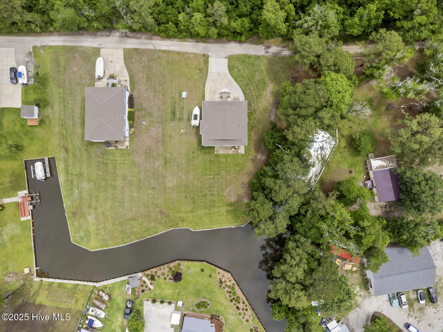 Homes for sale in Sneads Ferry, NC | 452 Crows Nest Ln, Sneads Ferry, NC 28460 | MLS# 100512173