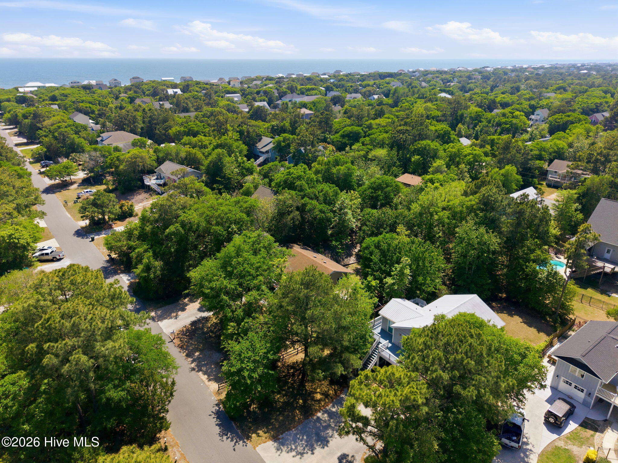 100569426 | Photo 21