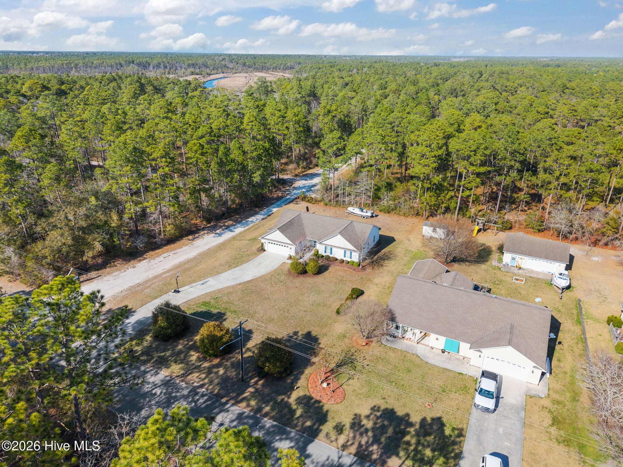 100559143 | Photo 30