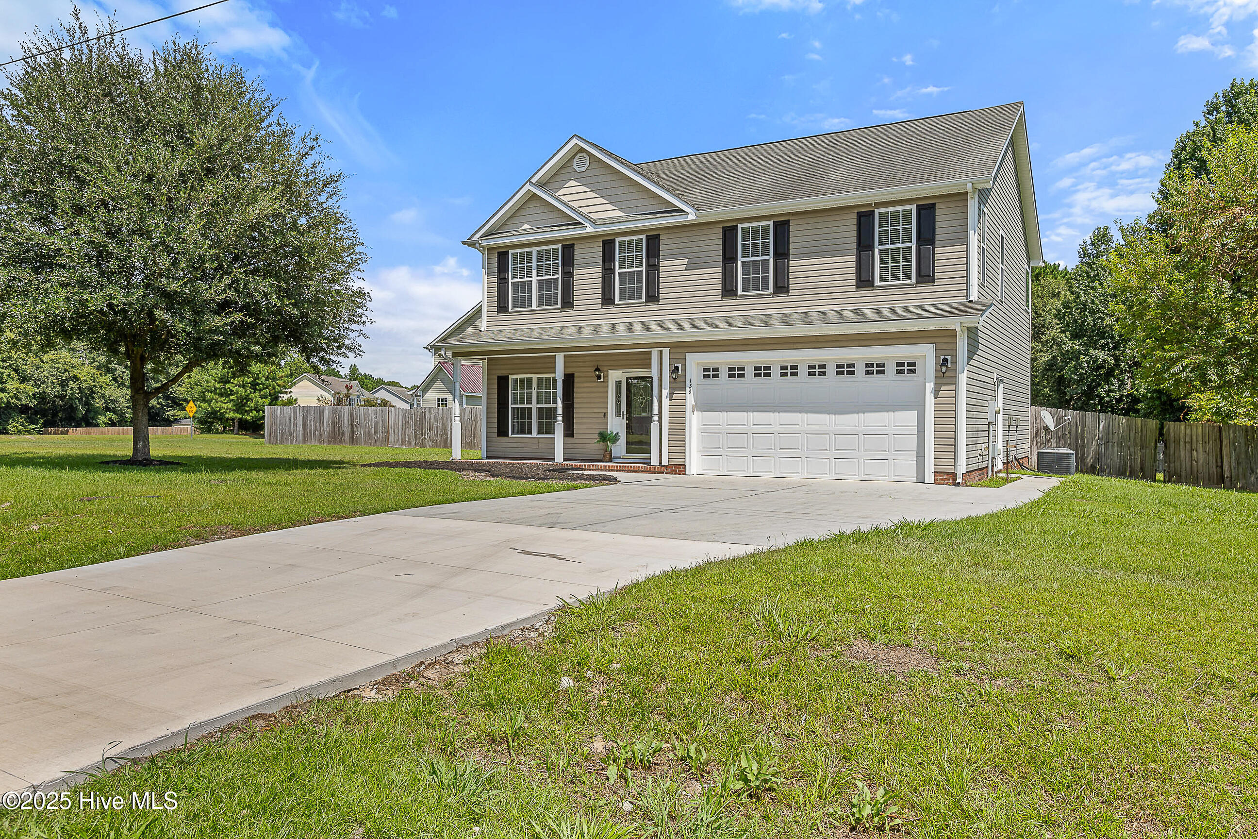 135 Barbour Road, Hubert, NC 28539 – photo 2: 02