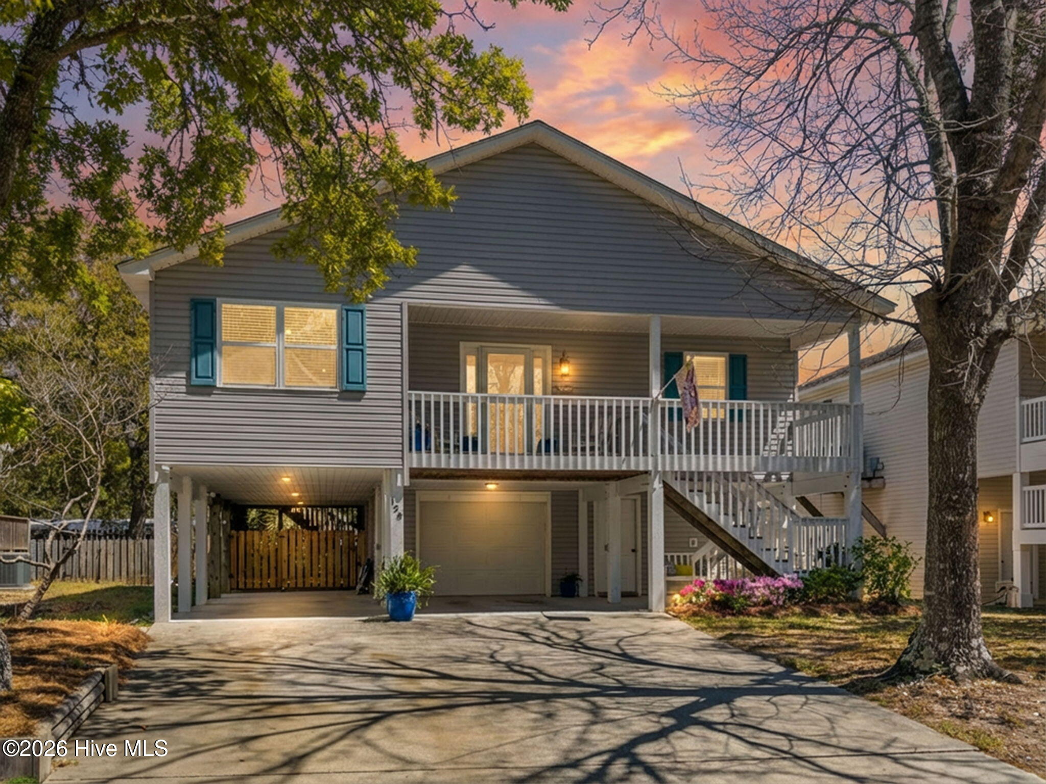 100567524 | Photo 39