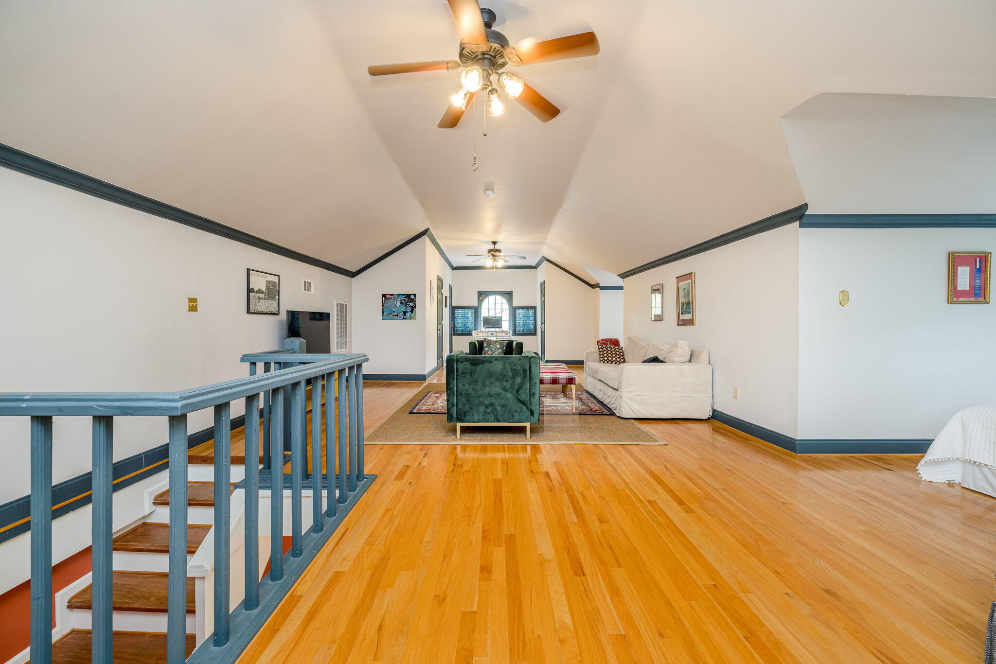 2409Central-68