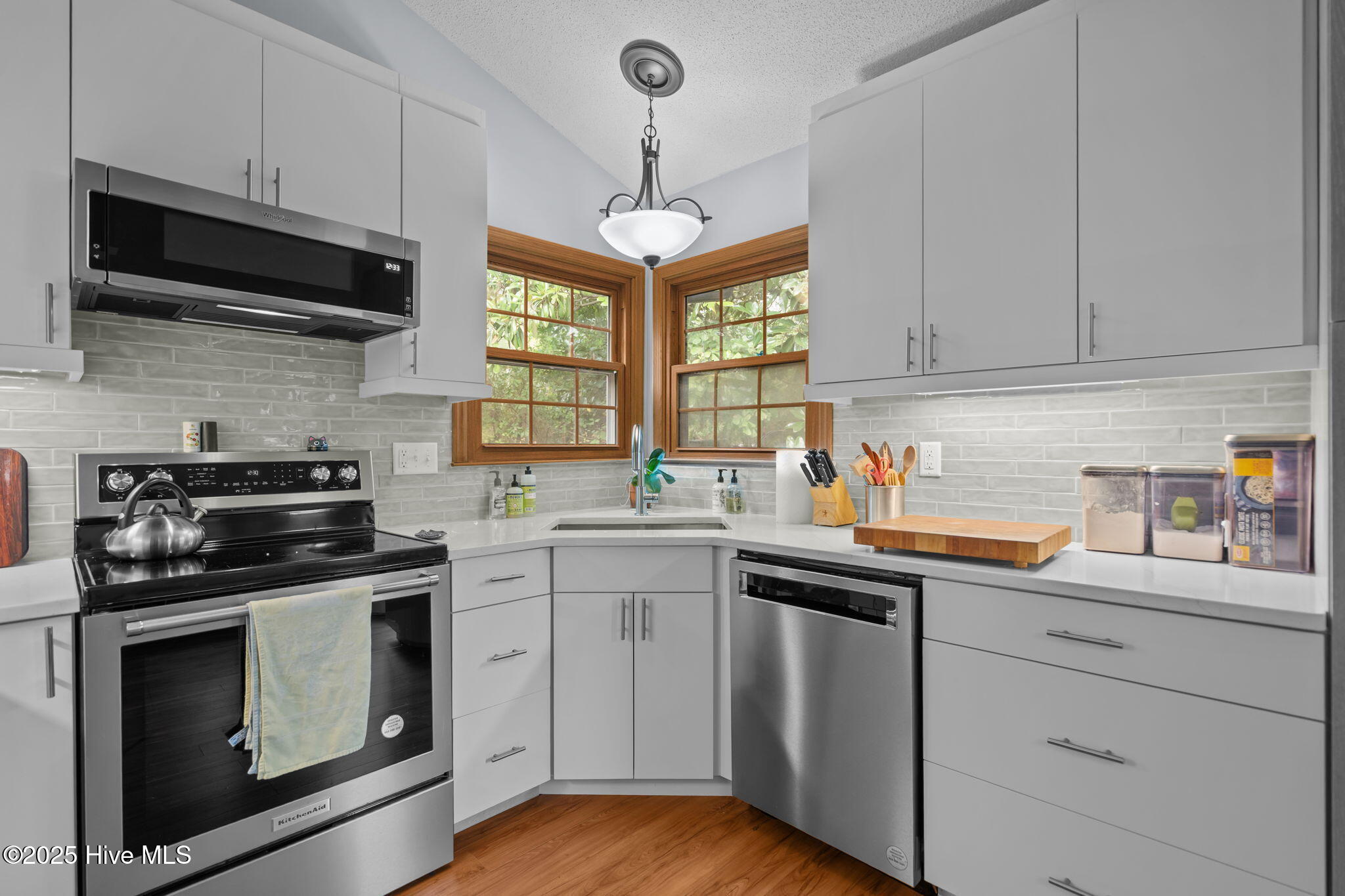 1916 Jumpin Run Drive, Wilmington, NC 28403 – photo 7: 50-web-or-mls-DSC05389