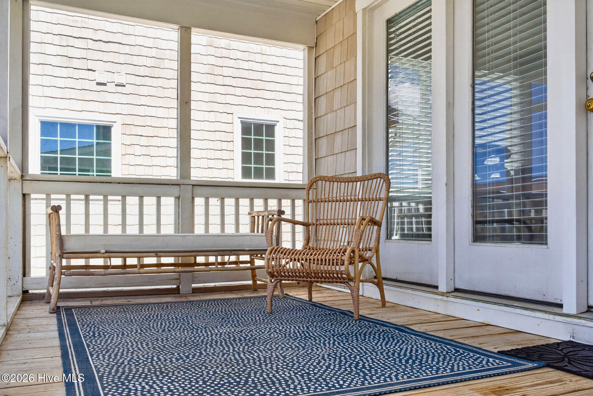 100566511 | Photo 15