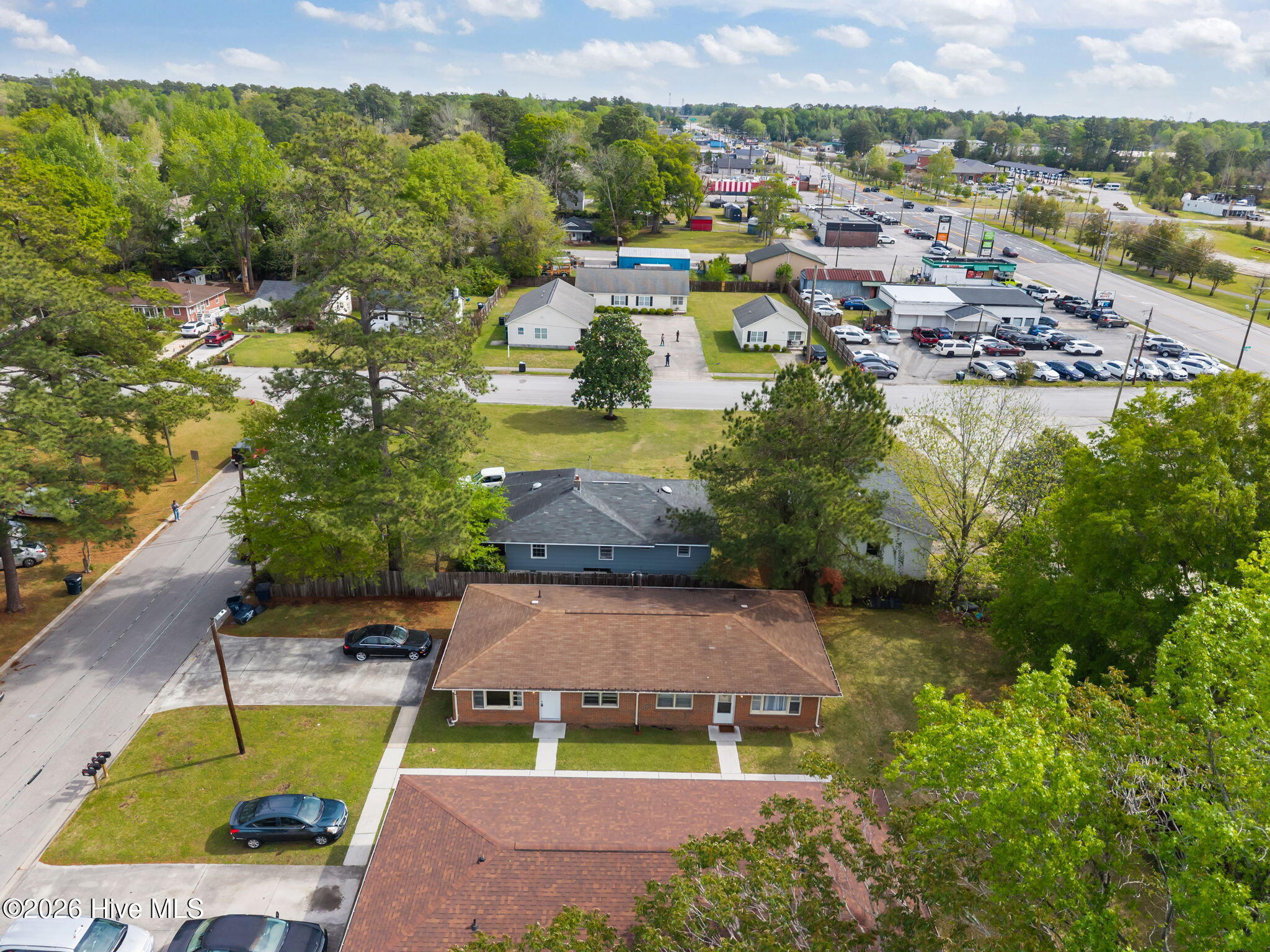 100566655 | Photo 16