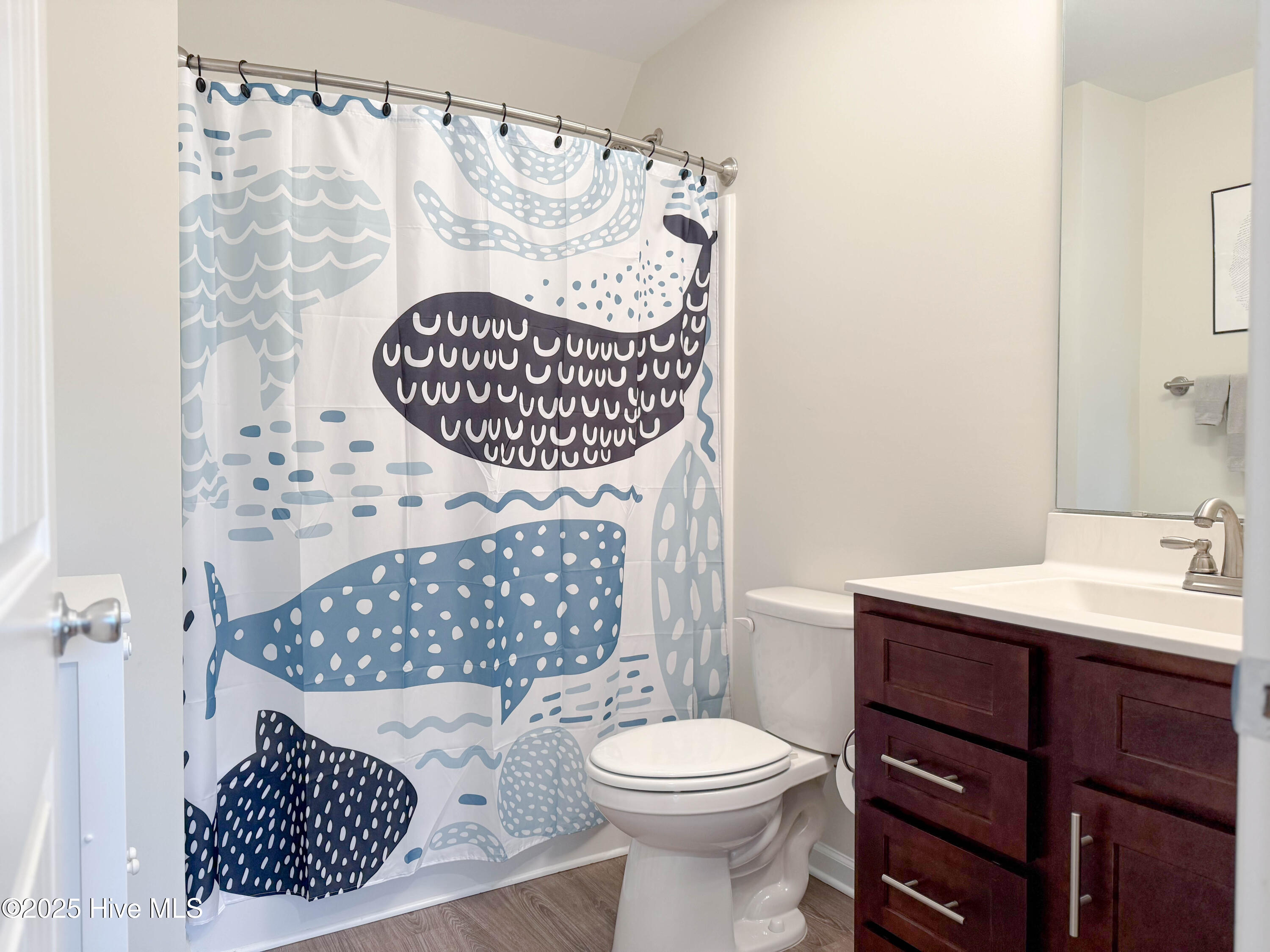 100536408 | Photo 56