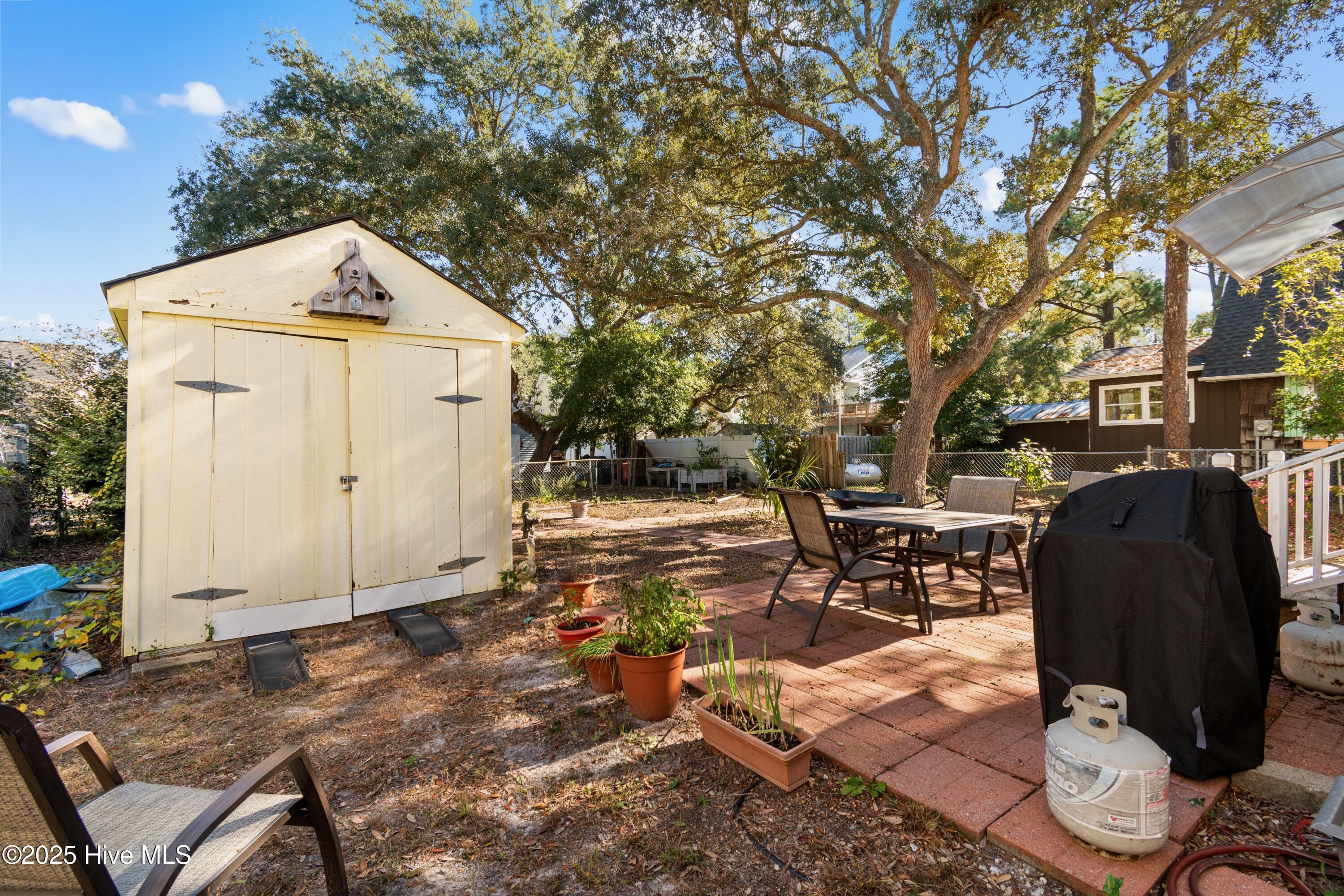 100541656 | Photo 31