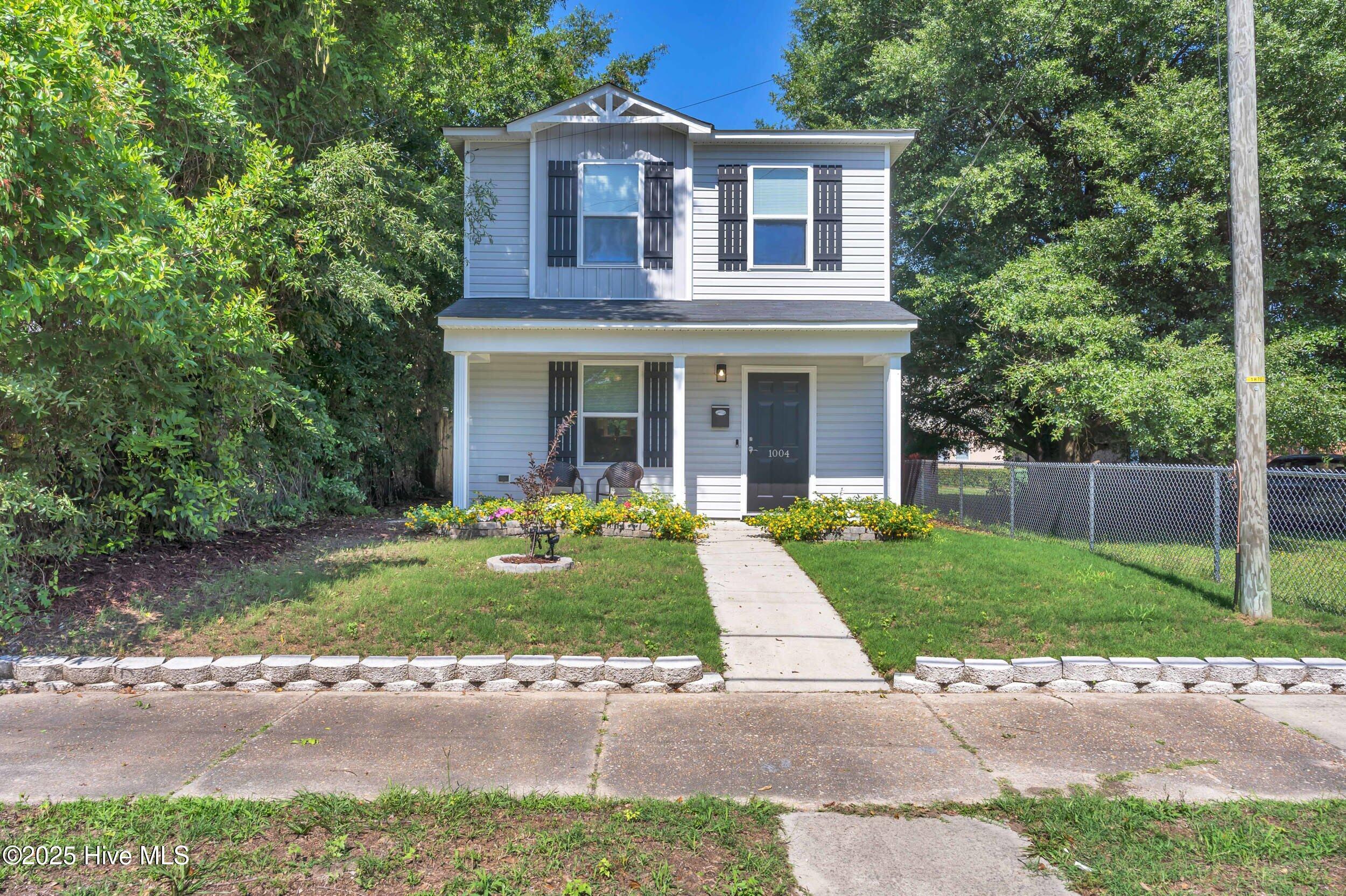 1004 s 8th st -00001