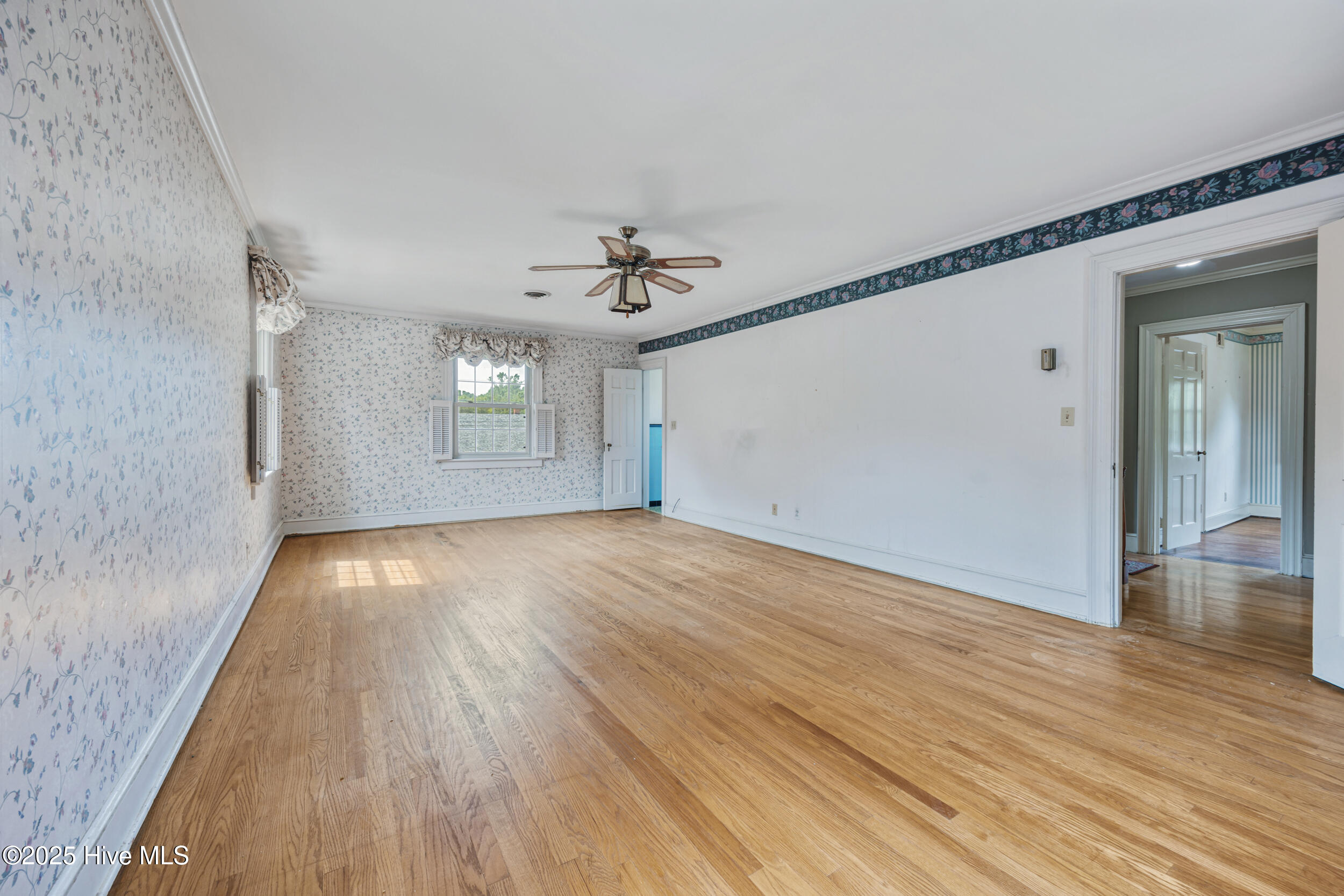 1300 Fairfax Avenue, Elizabeth City, NC, 27909