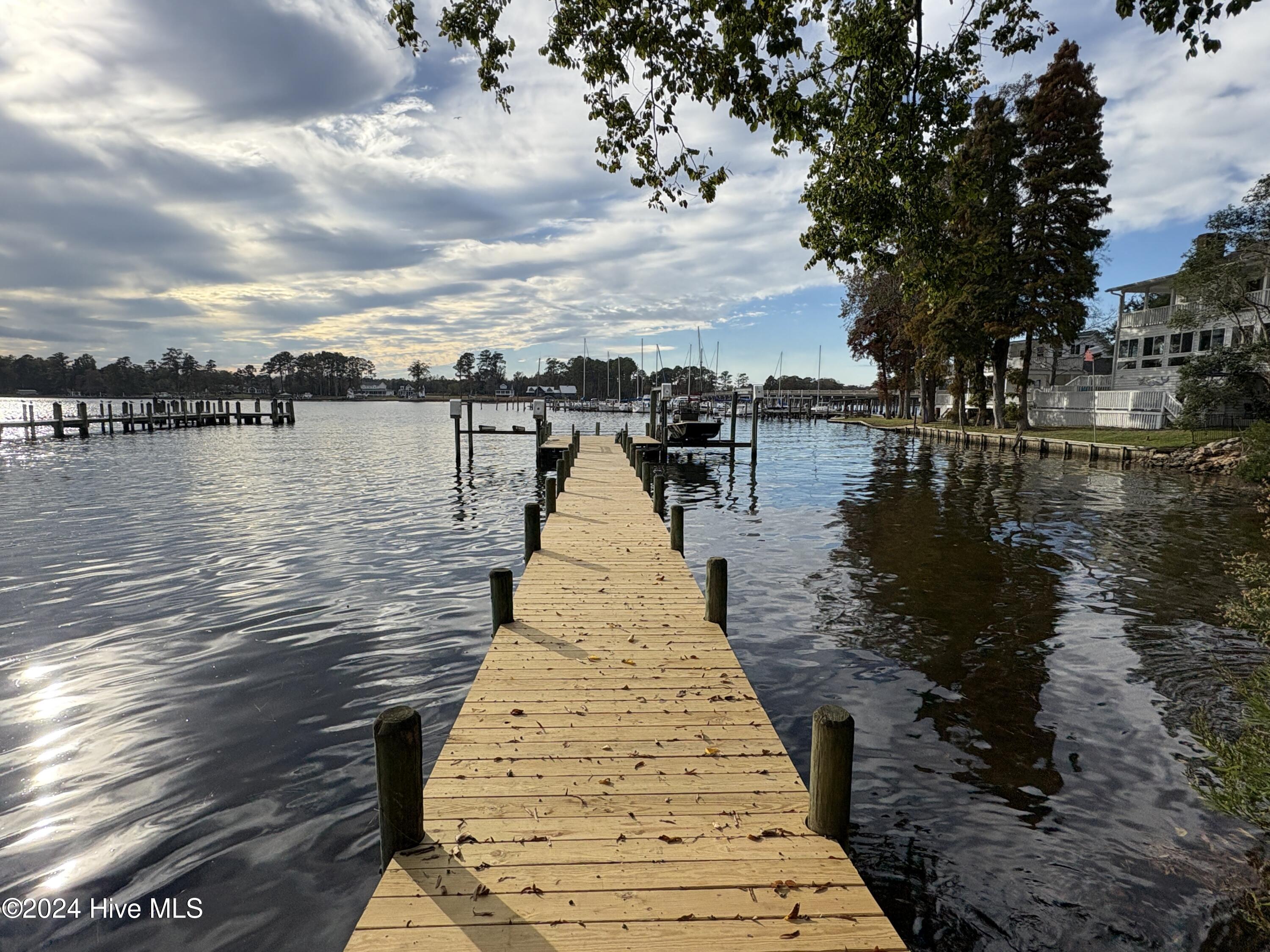 Pier