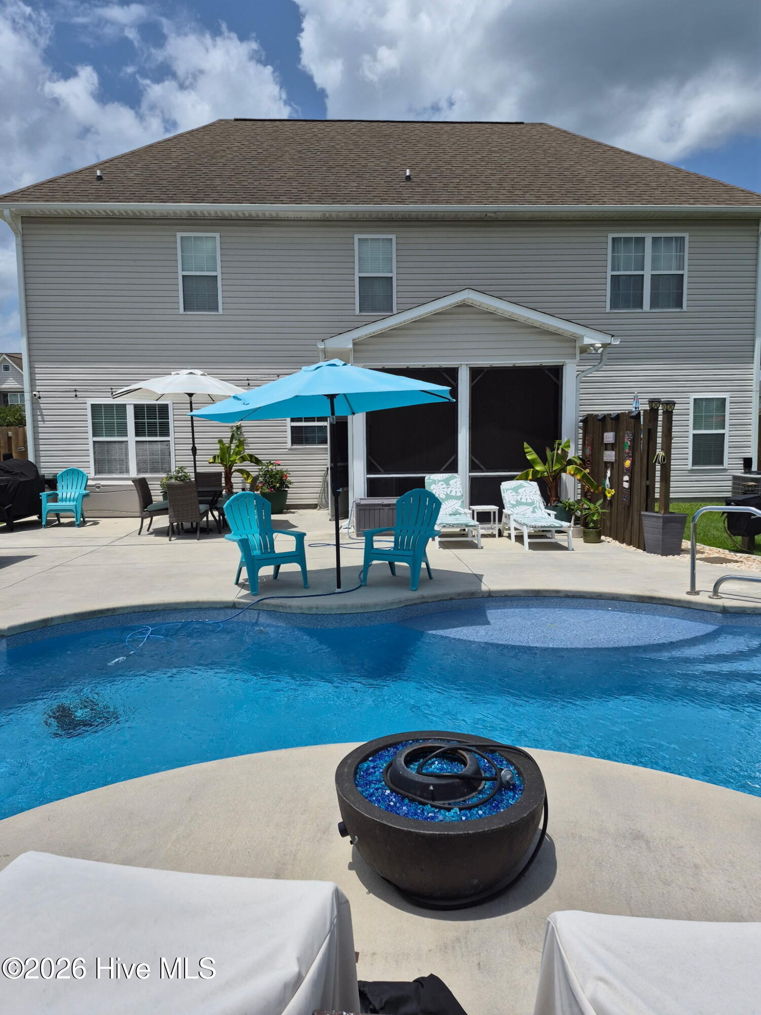 512 Louvre Lane,Jacksonville