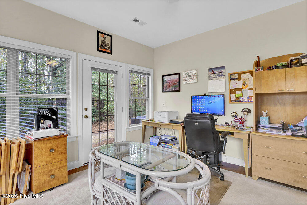 100549996 | Photo 13