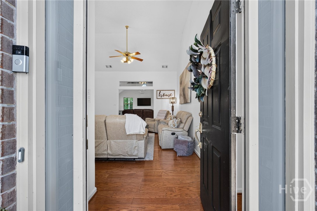 2nd image of 127 Salt Landing Cir, Savannah, GA 31405 | MLS# SA362944