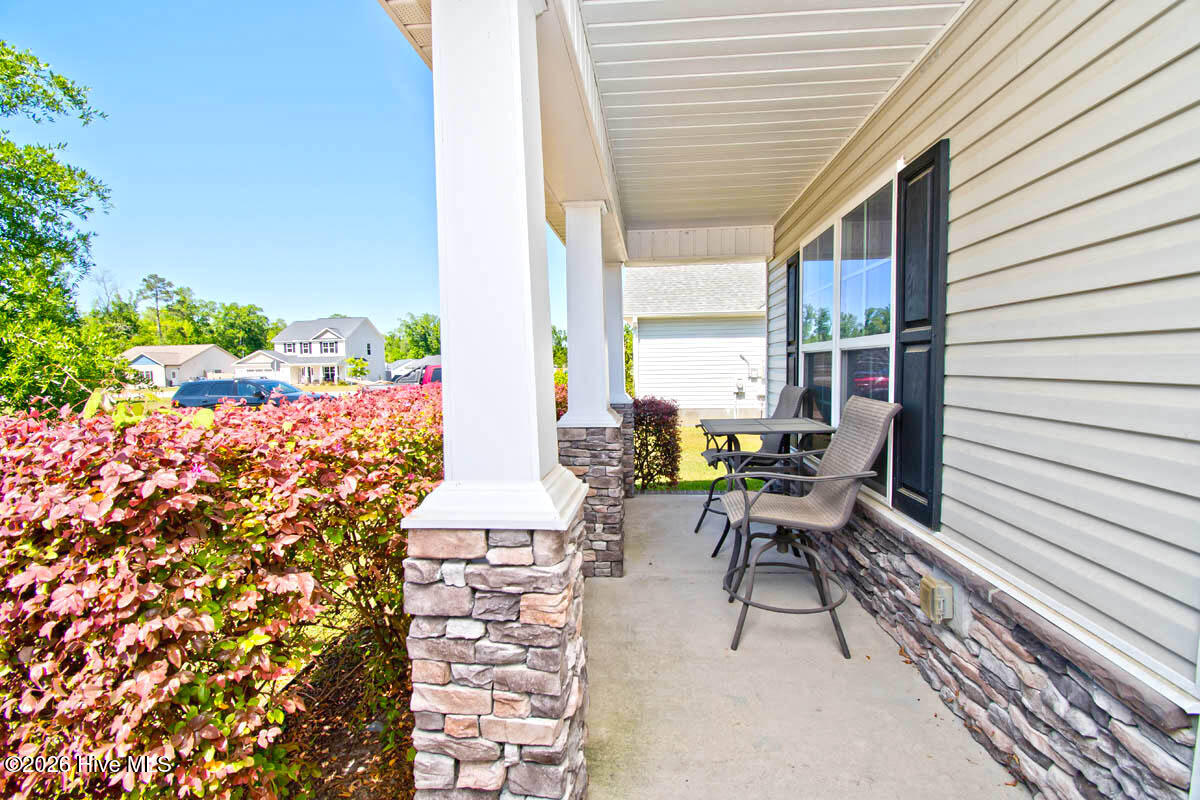 124 Waterford Way,Maysville