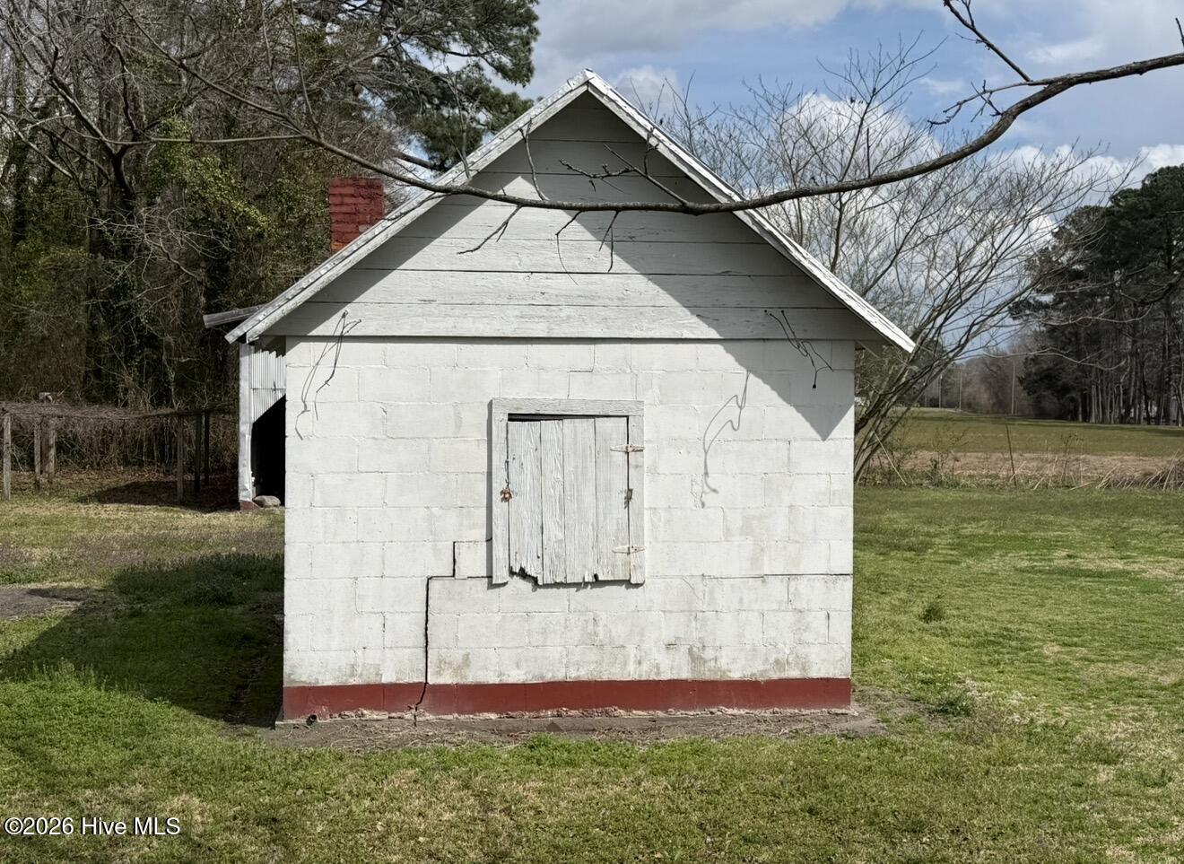 302 N Main Street,Cove City