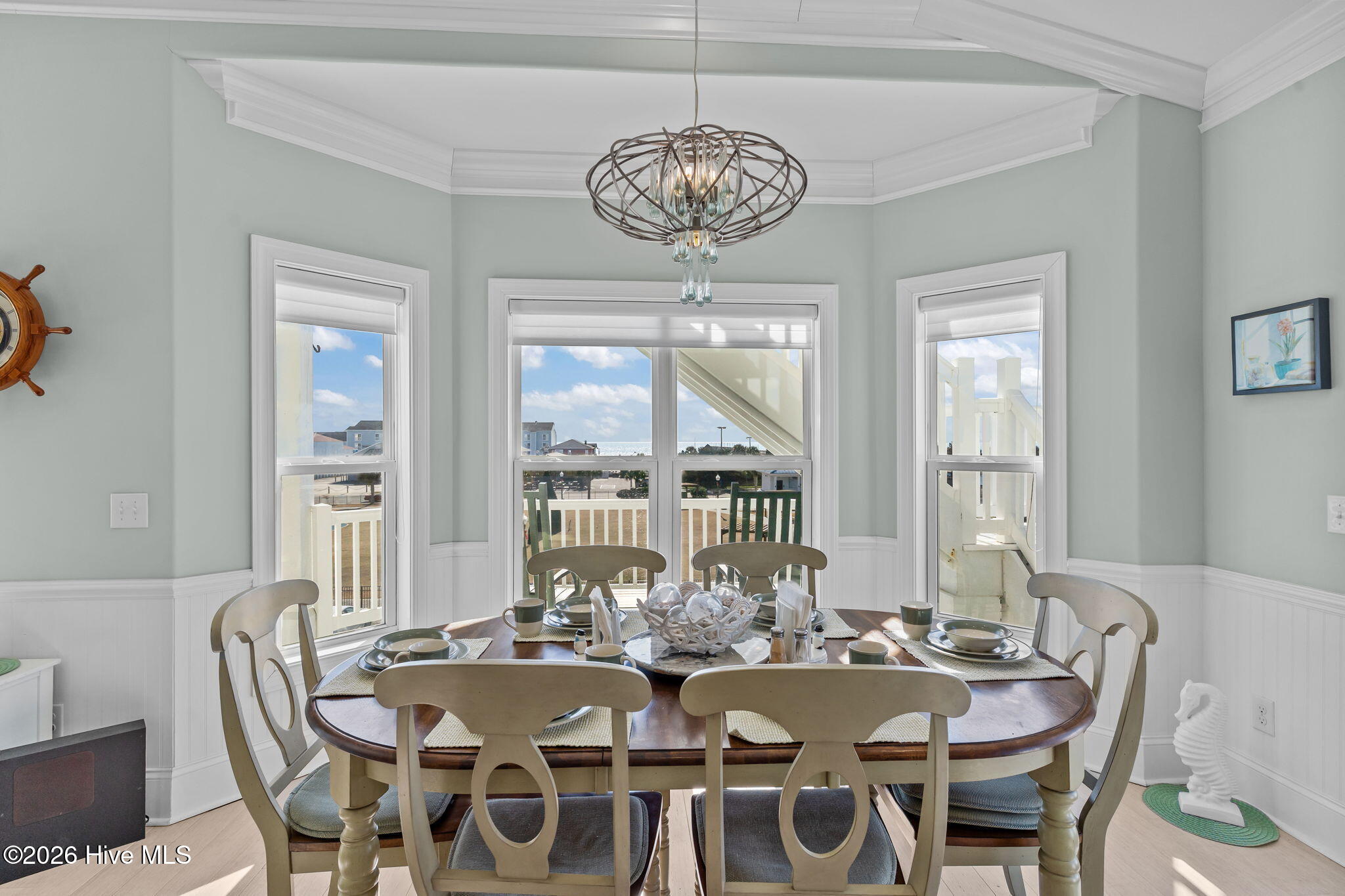 100549161 | Photo 21