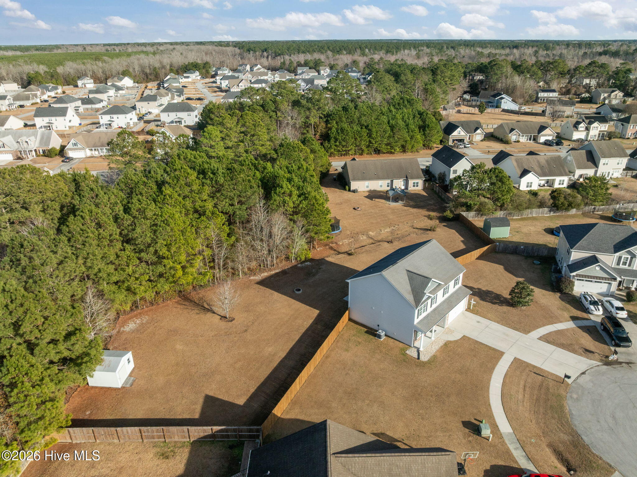 100547738 | Photo 42