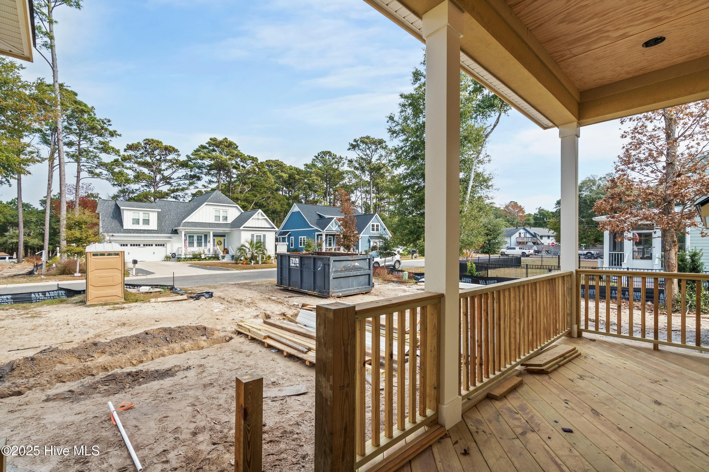 100543069 | Photo 14