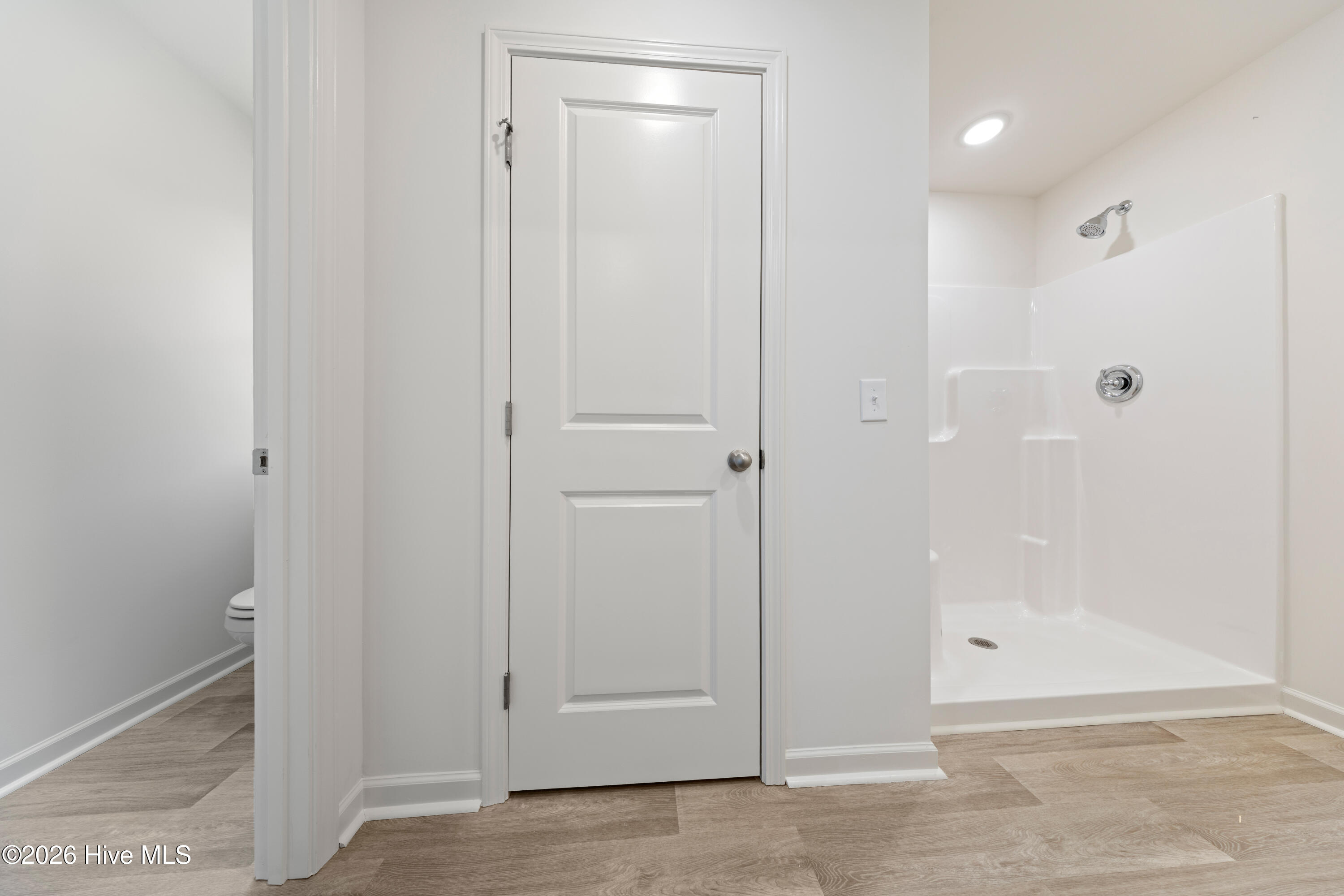 100546479 | Photo 15