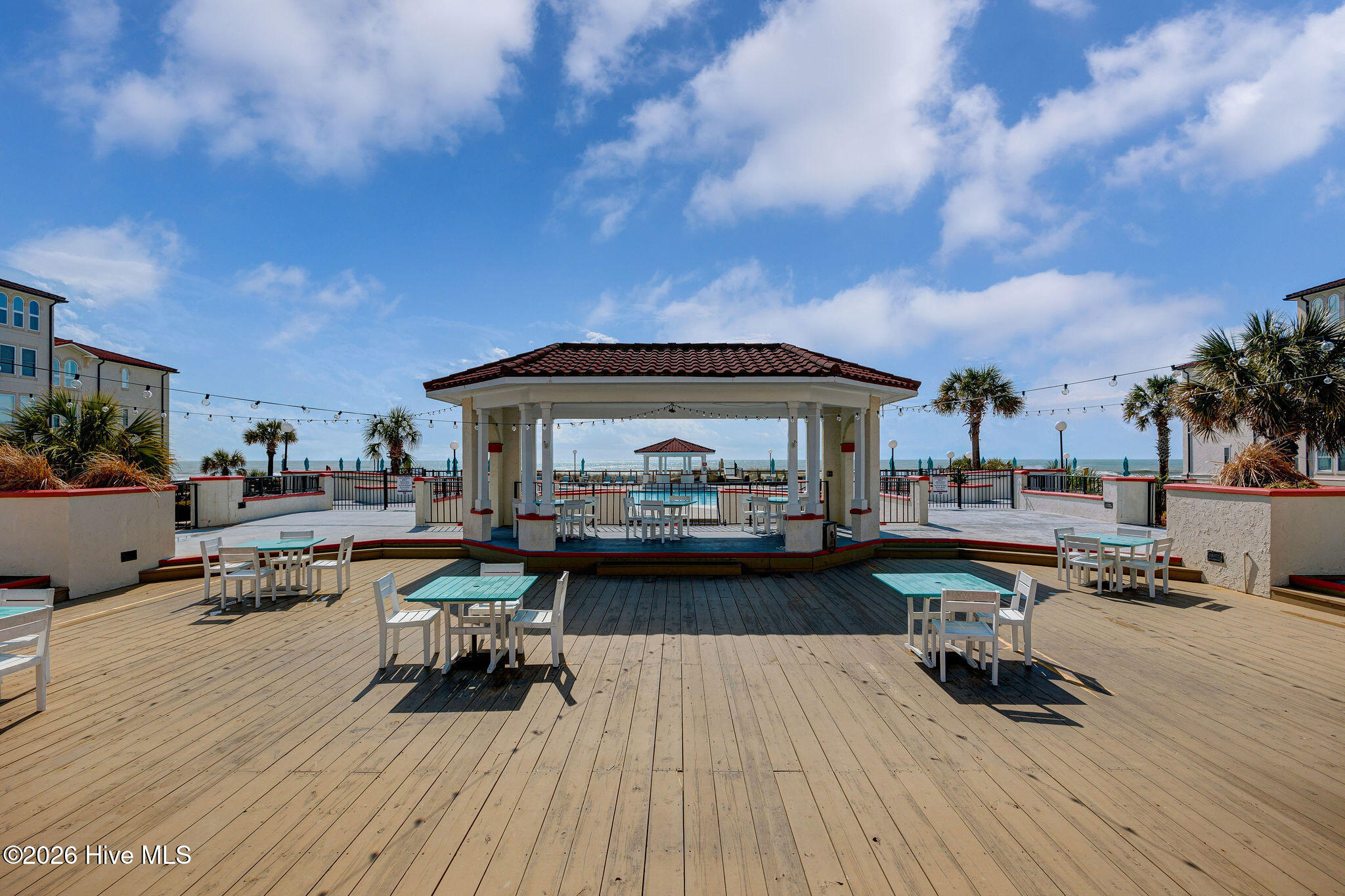 100549929 | Photo 30