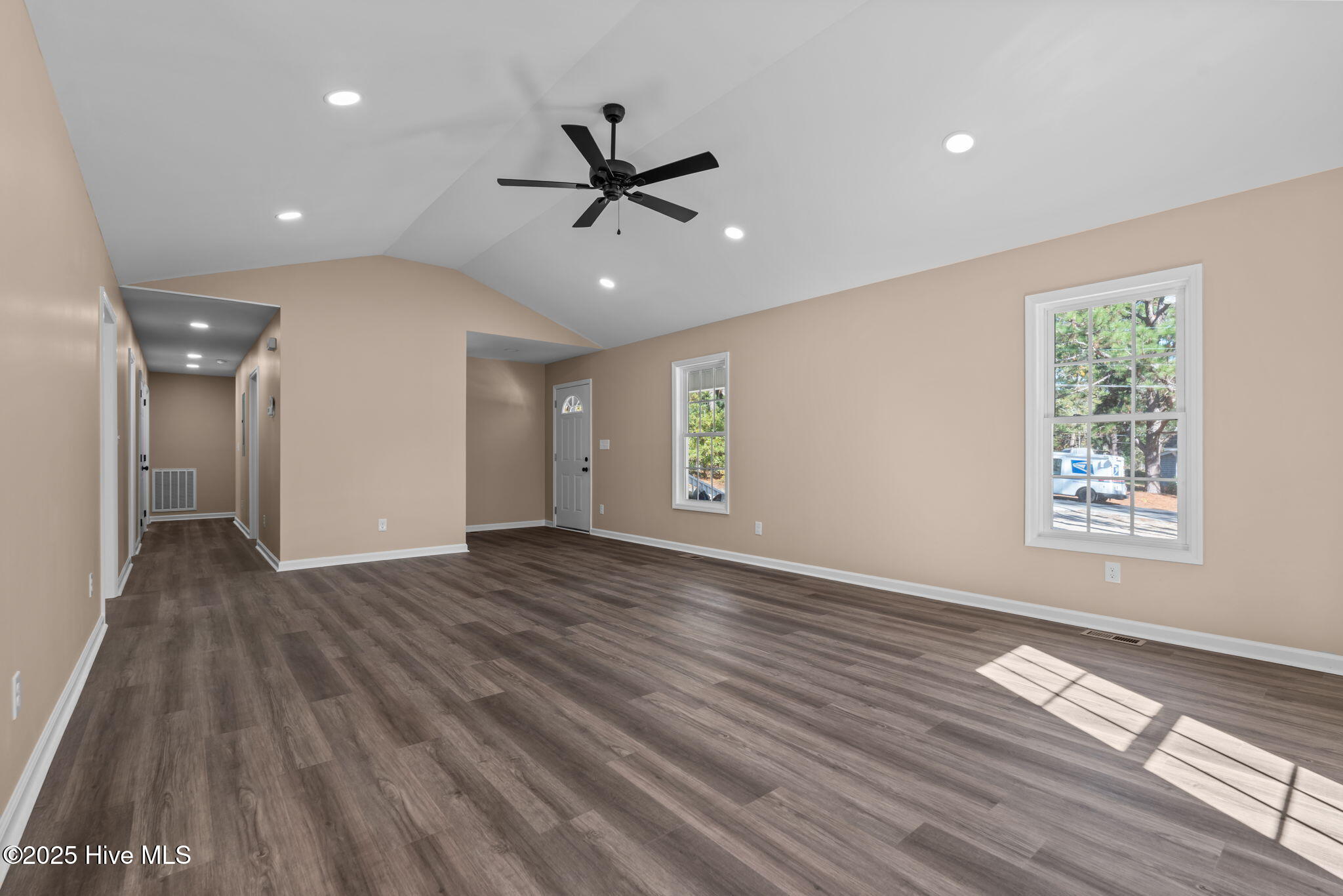 Homes for sale in Hamlet, NC | 217 Beech St, Hamlet, NC 28345 | MLS# 100540715