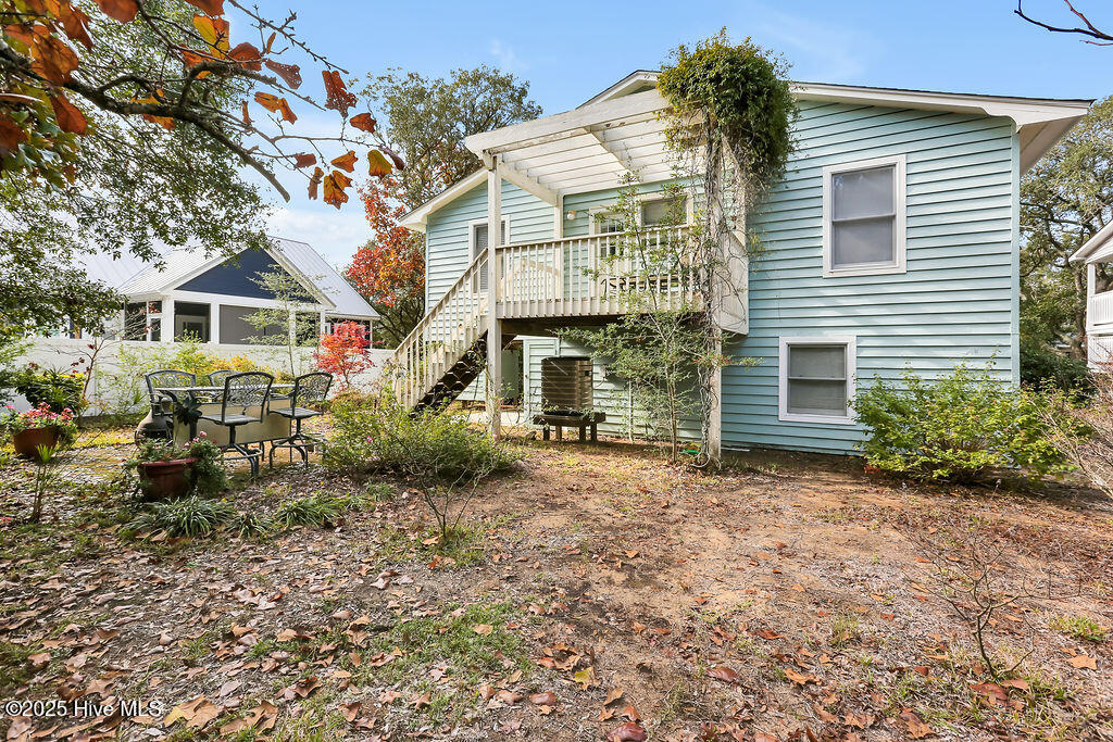 100543707 | Photo 35