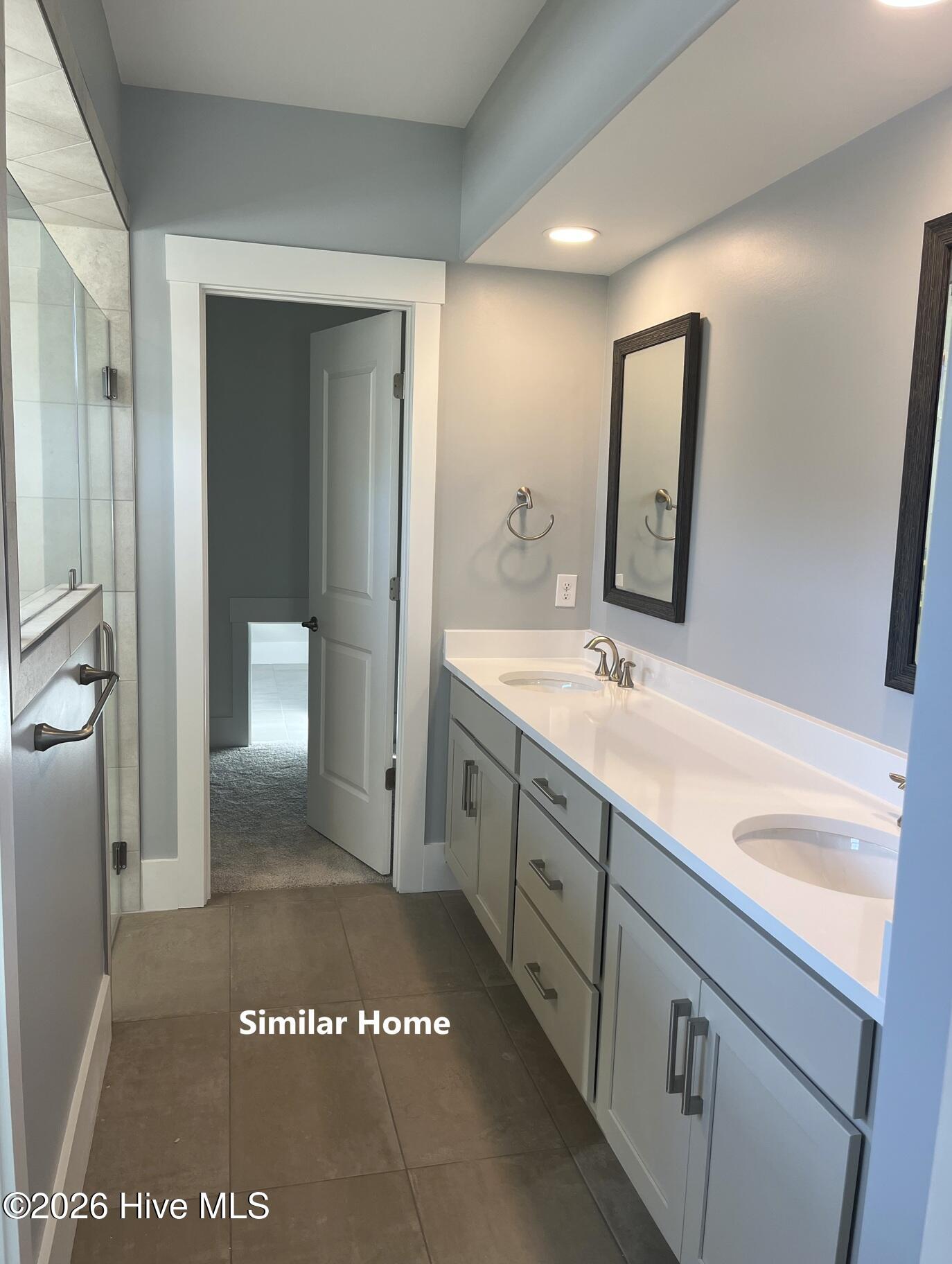 100553760 | Photo 17